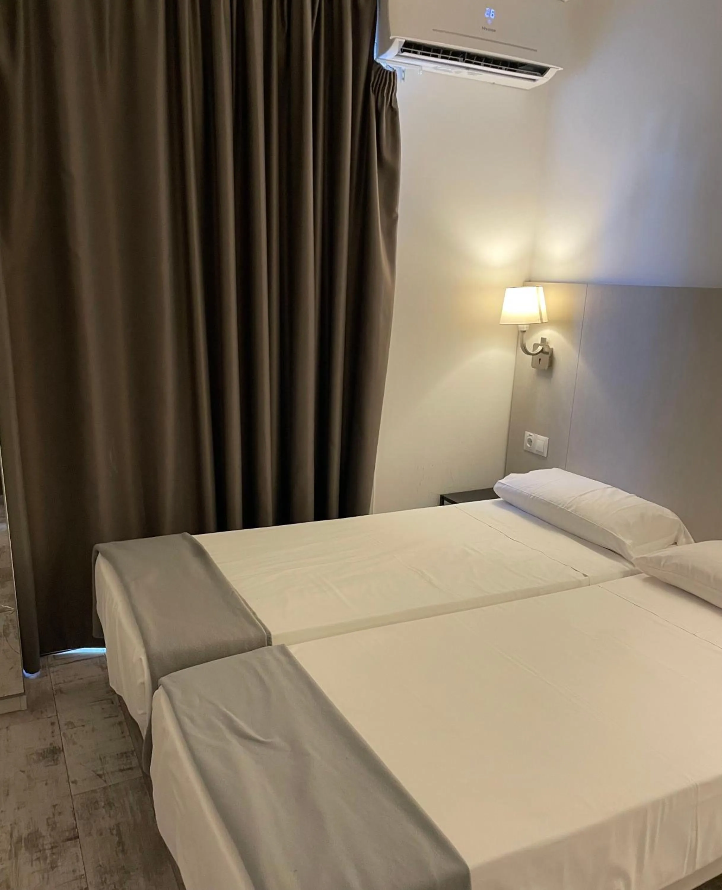 Bed in Hotel Boutique Centro BBB Auto check in