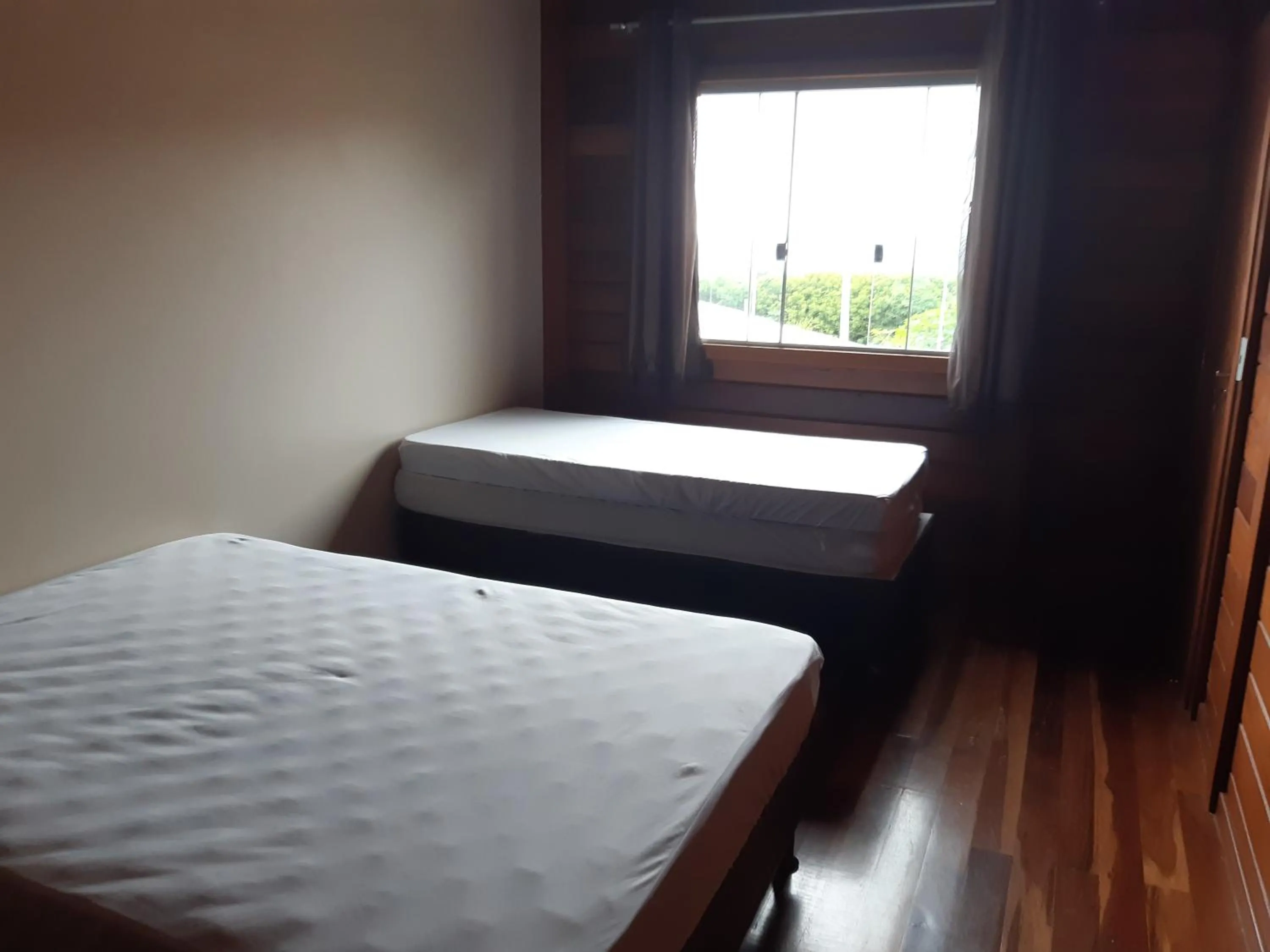 Photo of the whole room, Bed in Linda Casa 4 Quartos Castelhanos ES