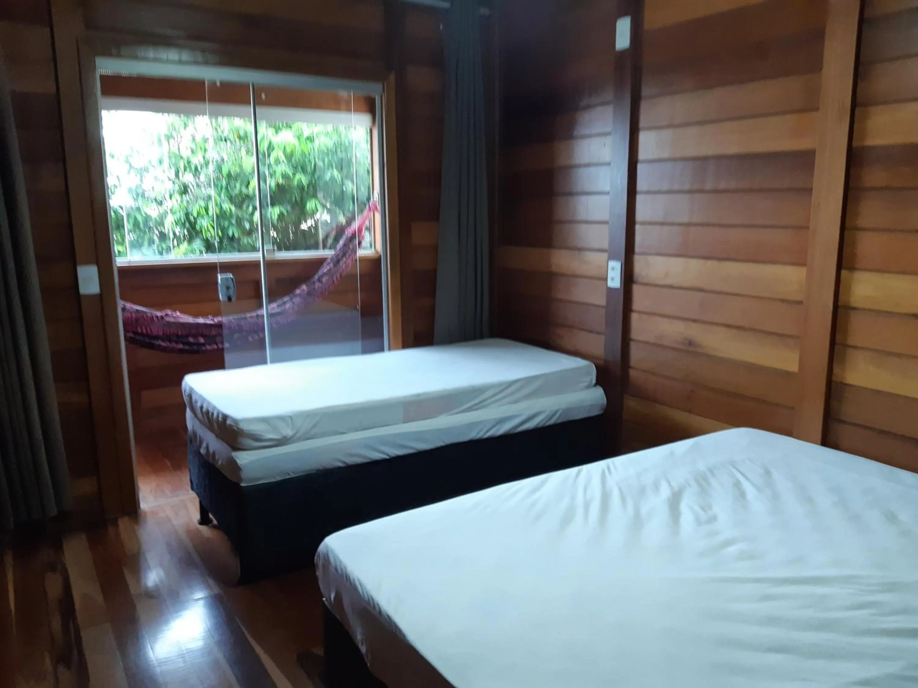 Photo of the whole room, Bed in Linda Casa 4 Quartos Castelhanos ES