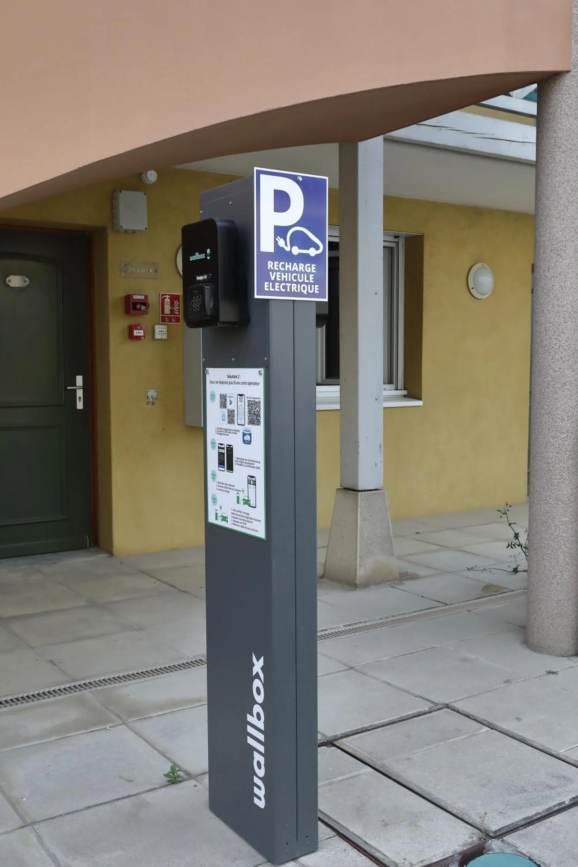 Parking in Hôtel Newport