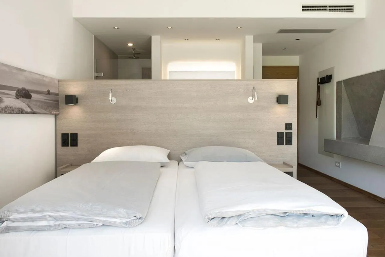 Bed in BURGHOF - DAS HOTEL