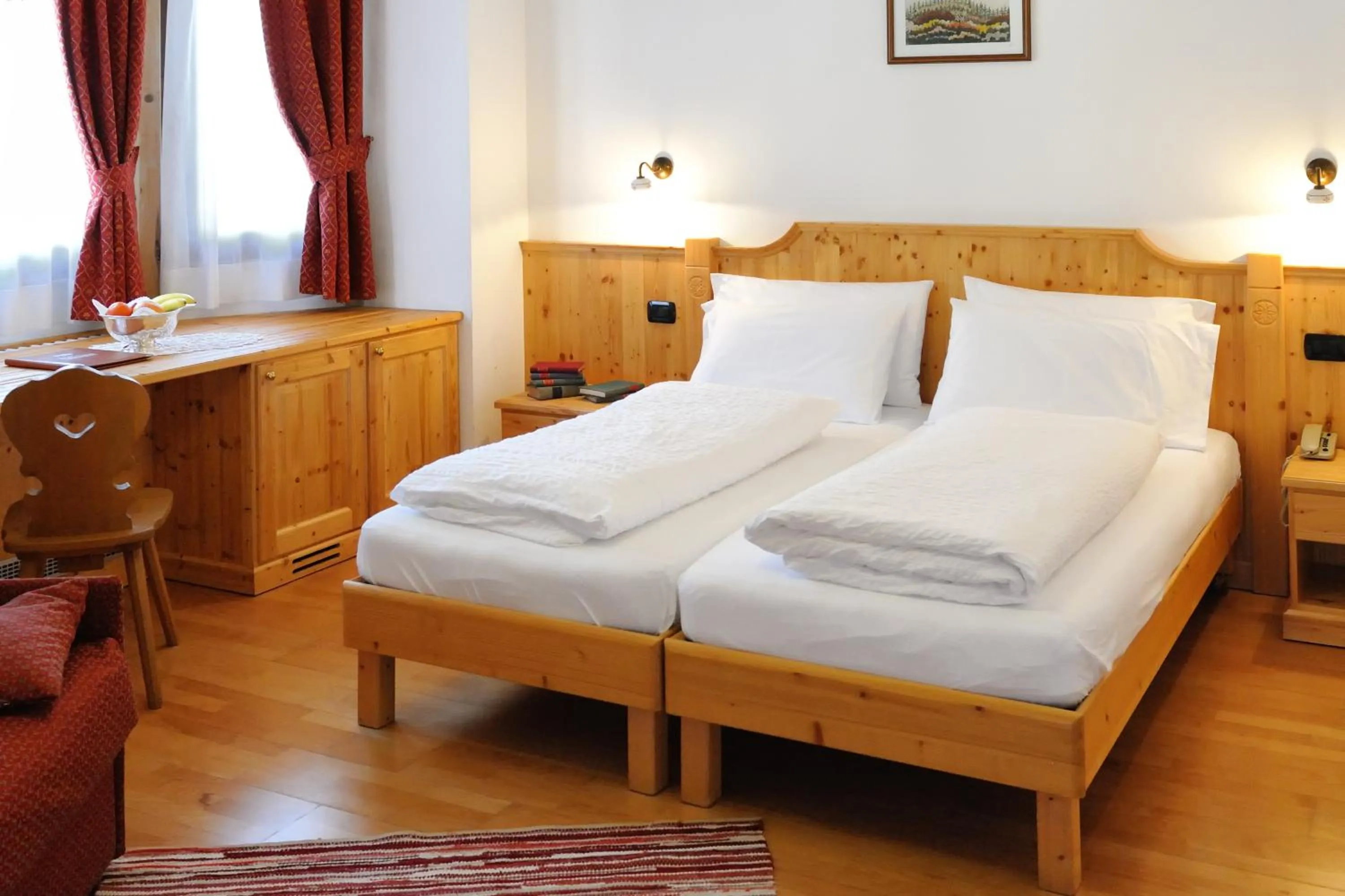 Bedroom, Bed in Hotel Montana