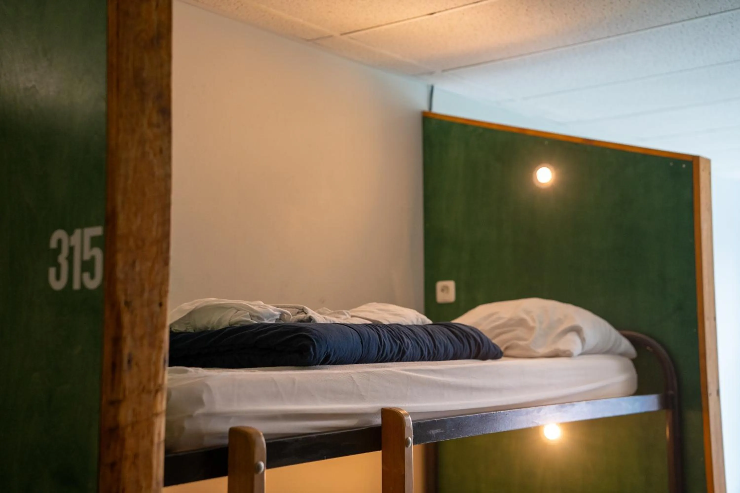 Bed in Simplon Hostel