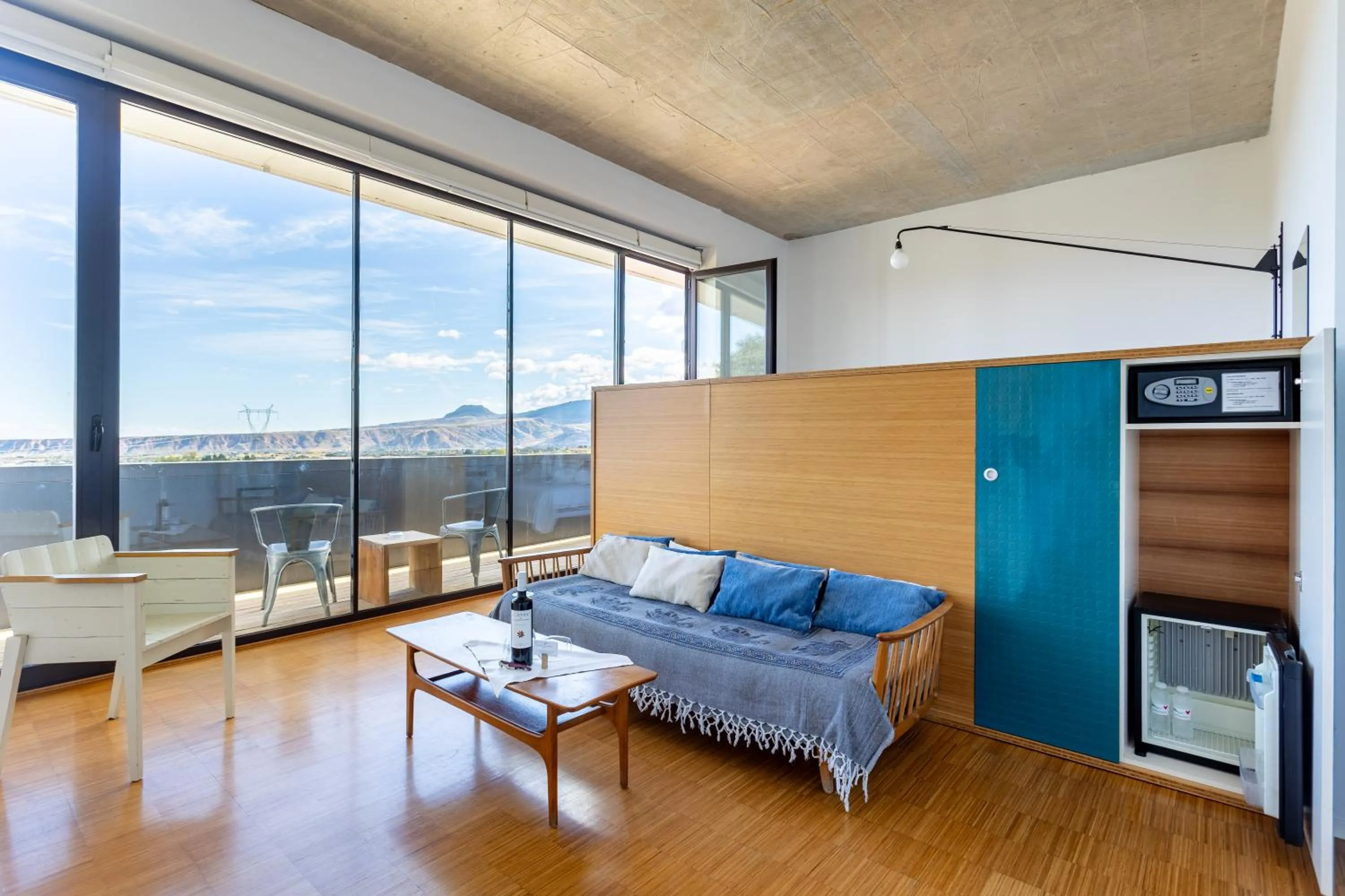 Living room in Hotel-Bodega Finca de Los Arandinos
