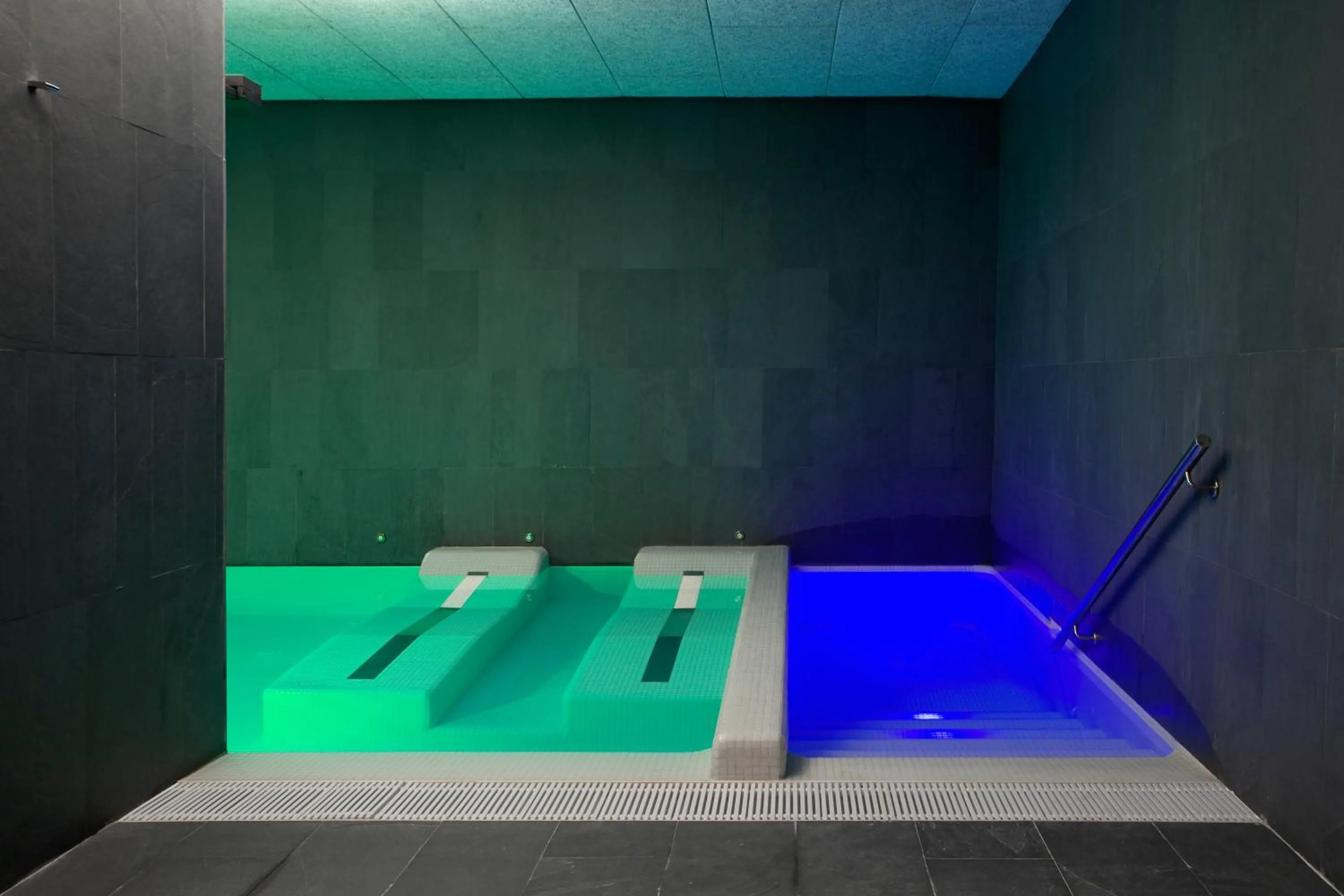 Spa and wellness centre/facilities in Hotel-Bodega Finca de Los Arandinos