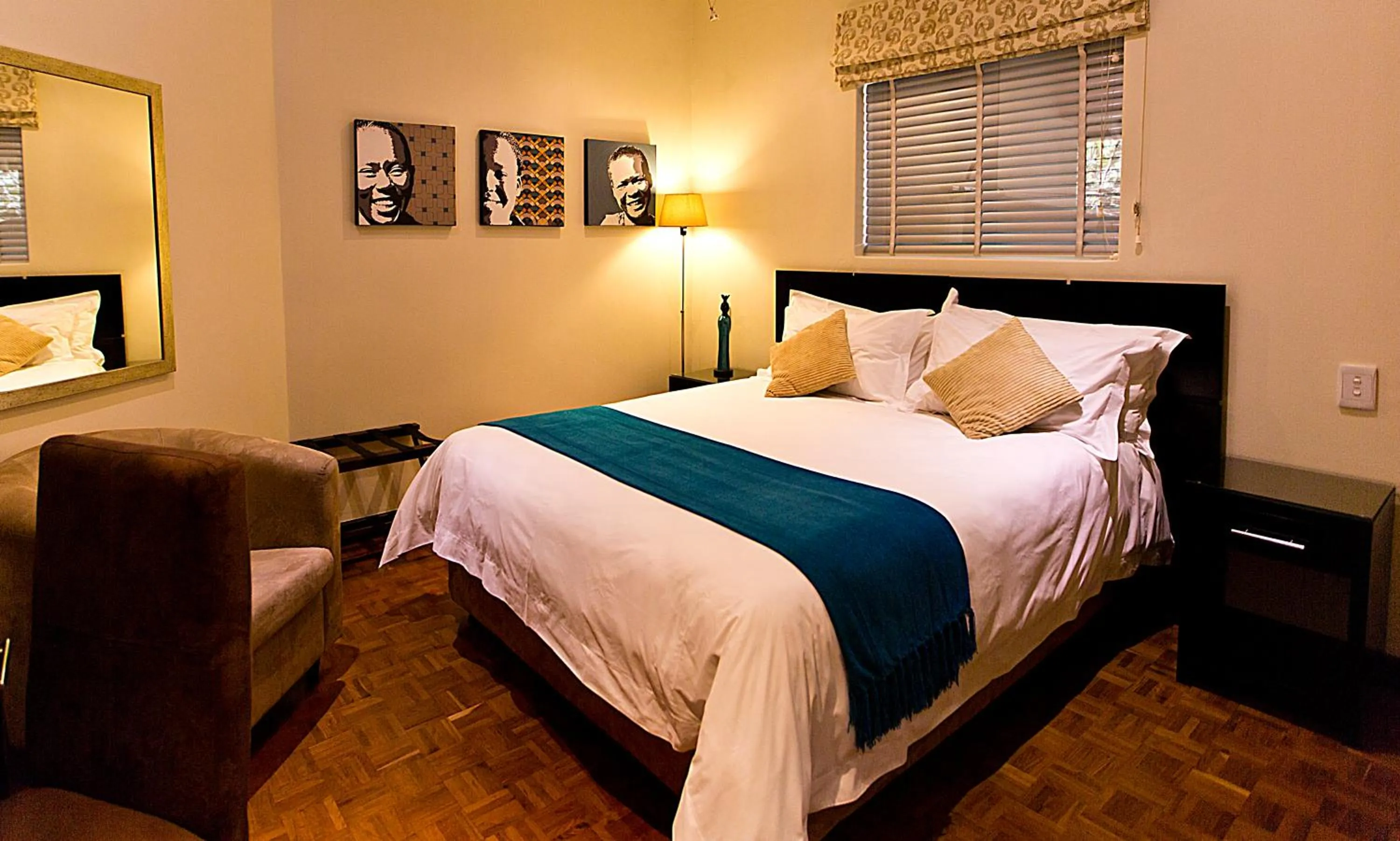 Photo of the whole room, Bed in Glendower View Guest House