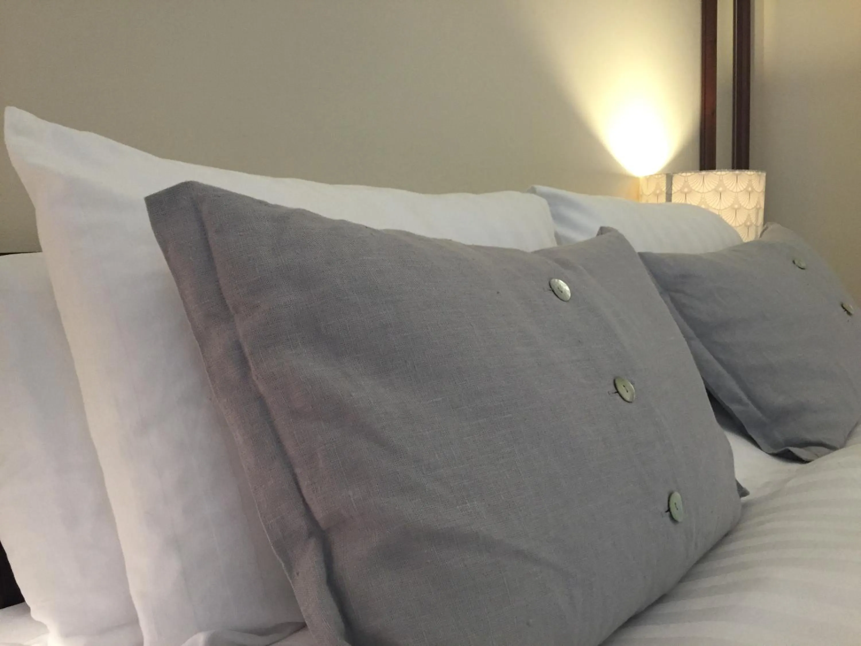 Bed in Fernbank House