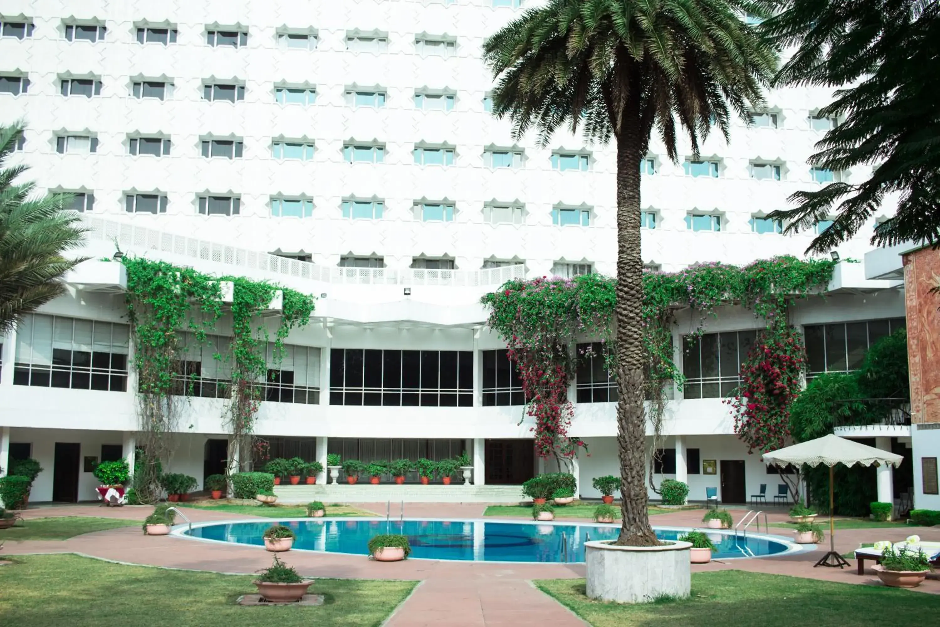 Property building in Clarks Amer Property building in Clarks Amer