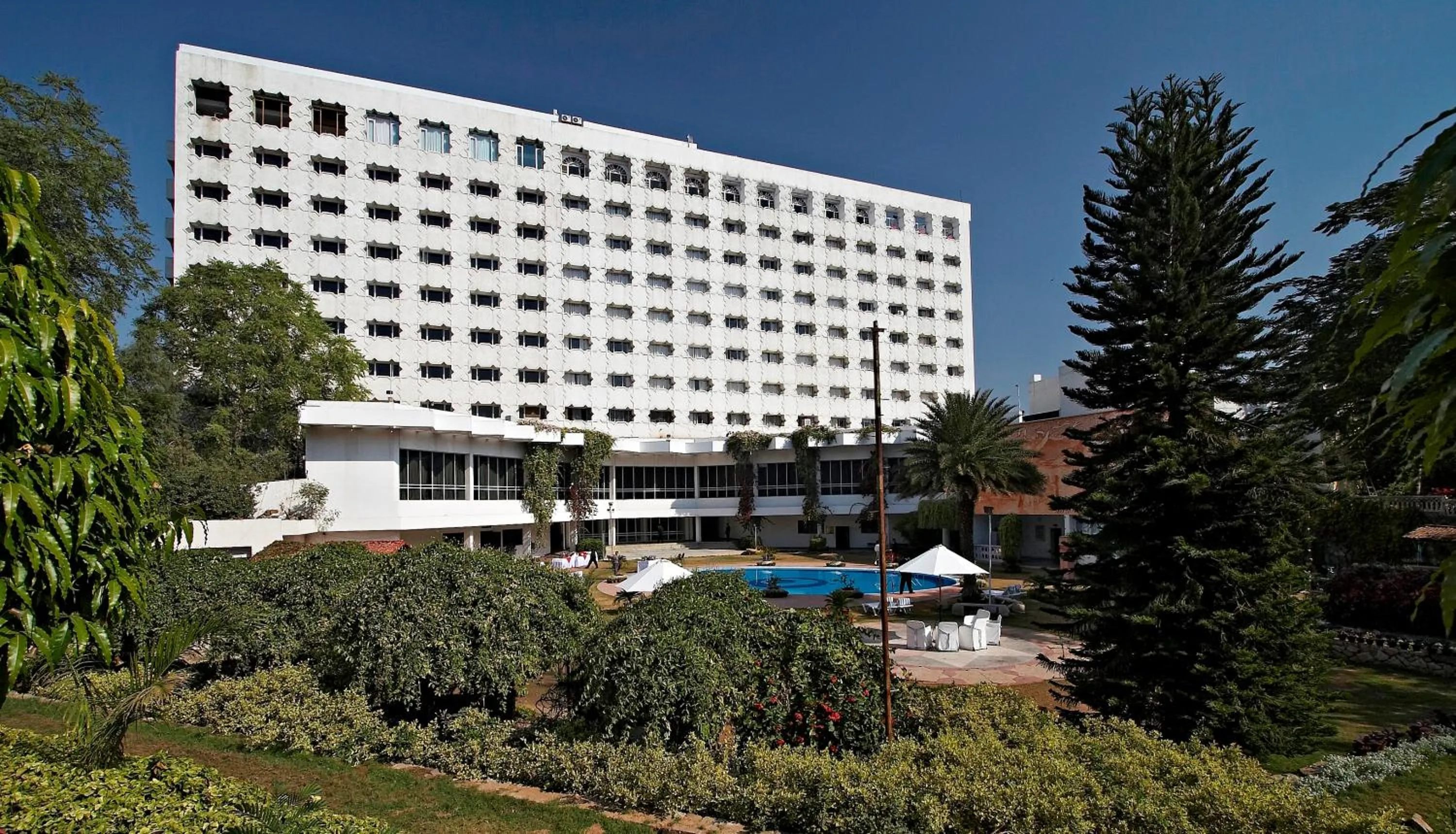 Property building in Clarks Amer