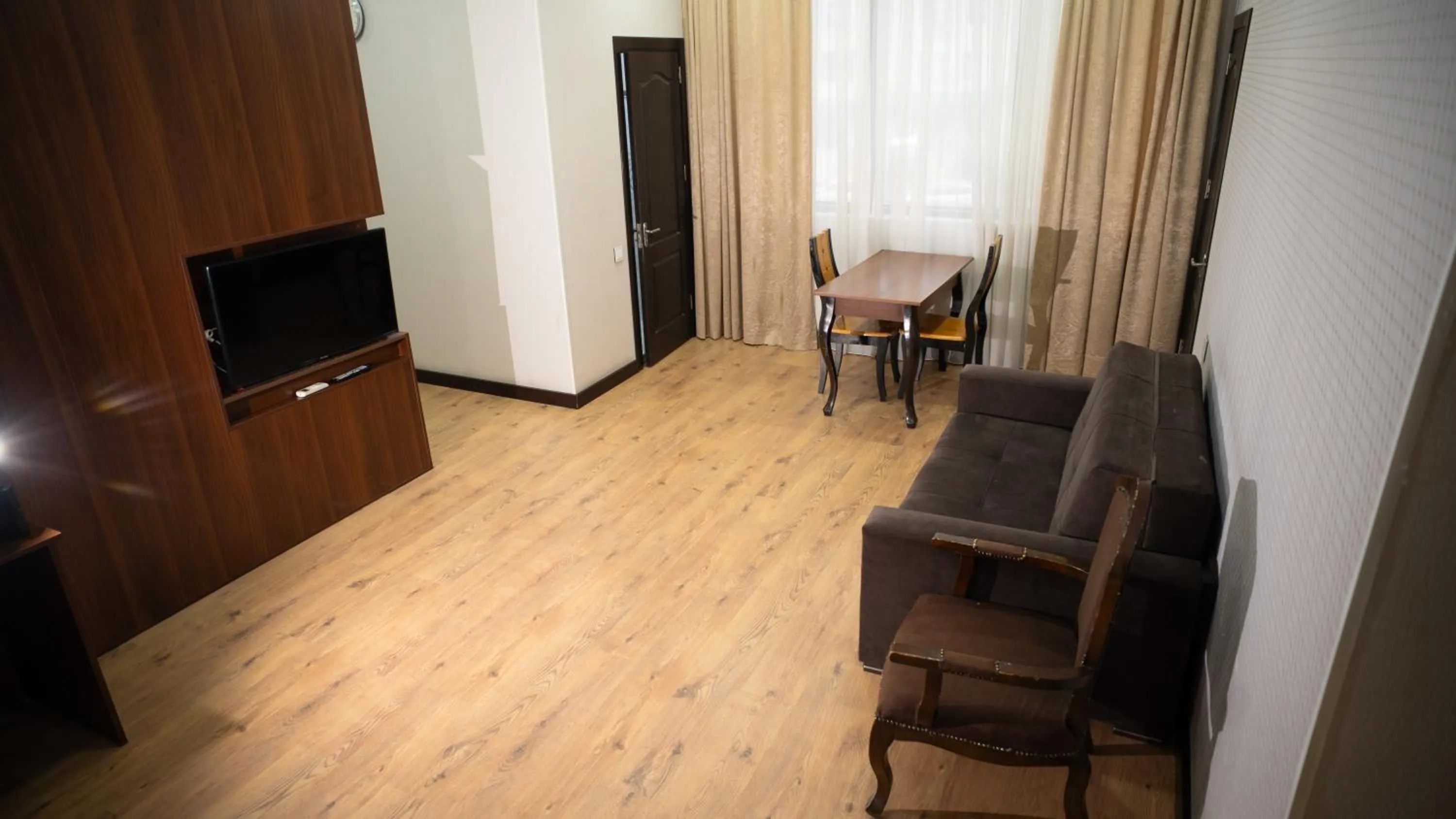 TV and multimedia in Consul Hotel