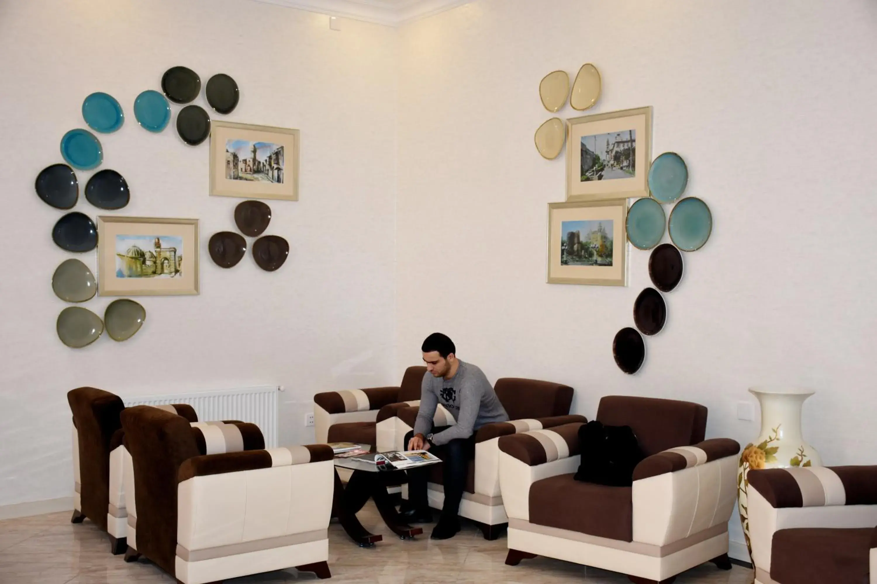 Lobby or reception in Consul Hotel Lobby or reception in Consul Hotel