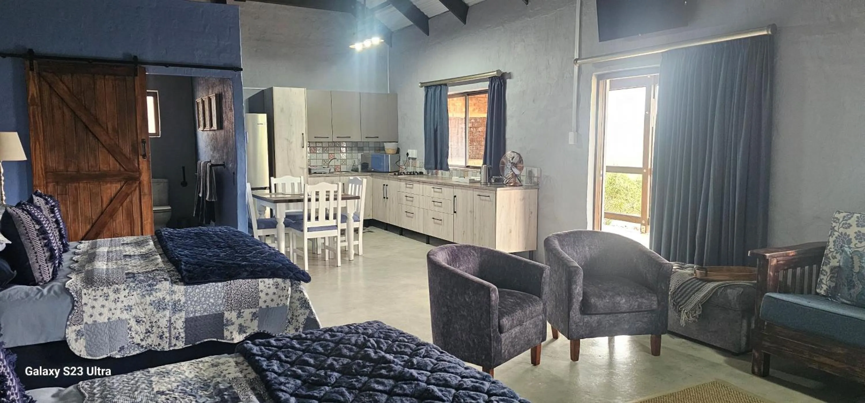 Dining area in Valley Bushveld Country Lodge