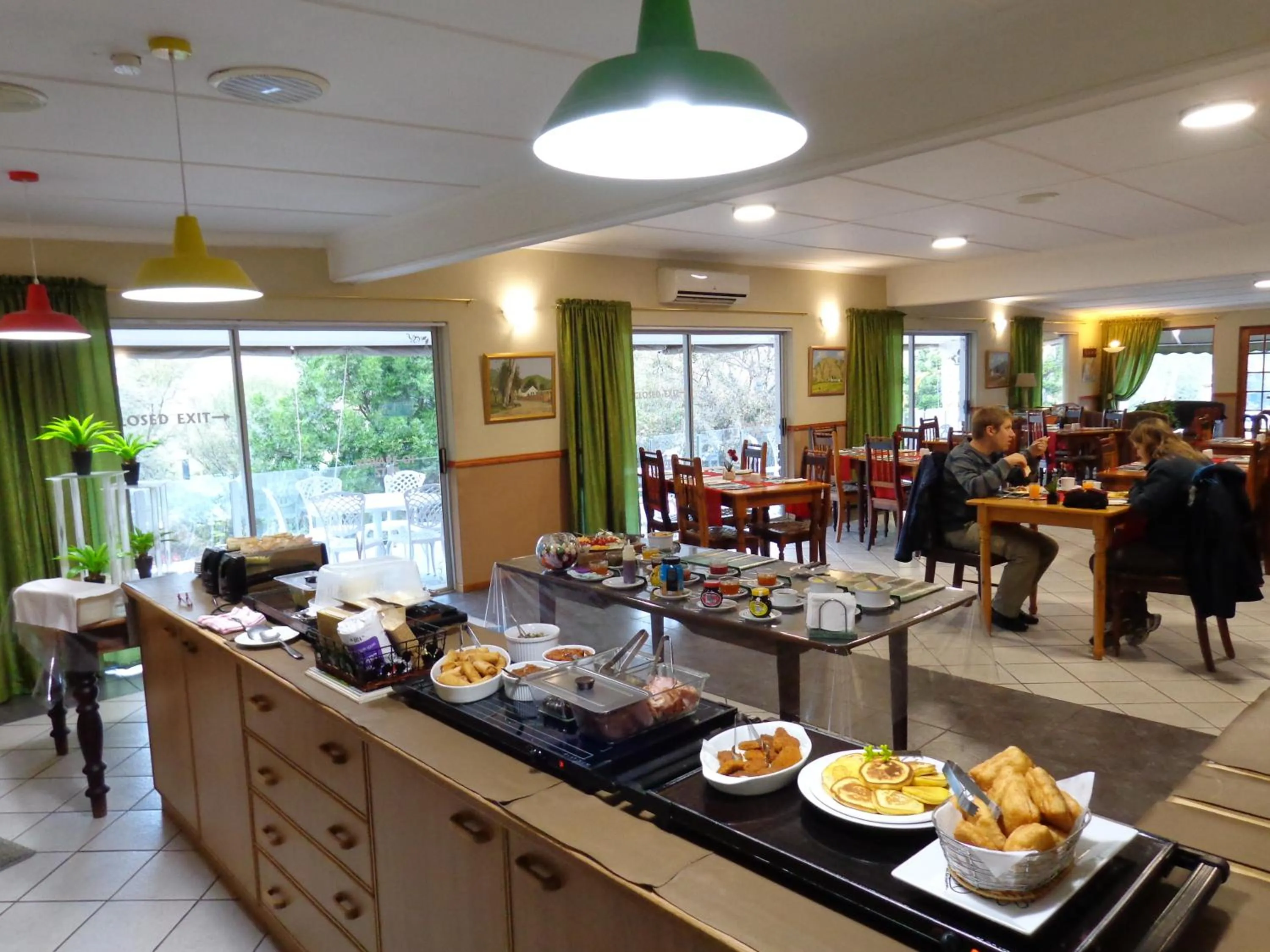 Restaurant/places to eat in De Oude Meul Country Lodge & Restaurant