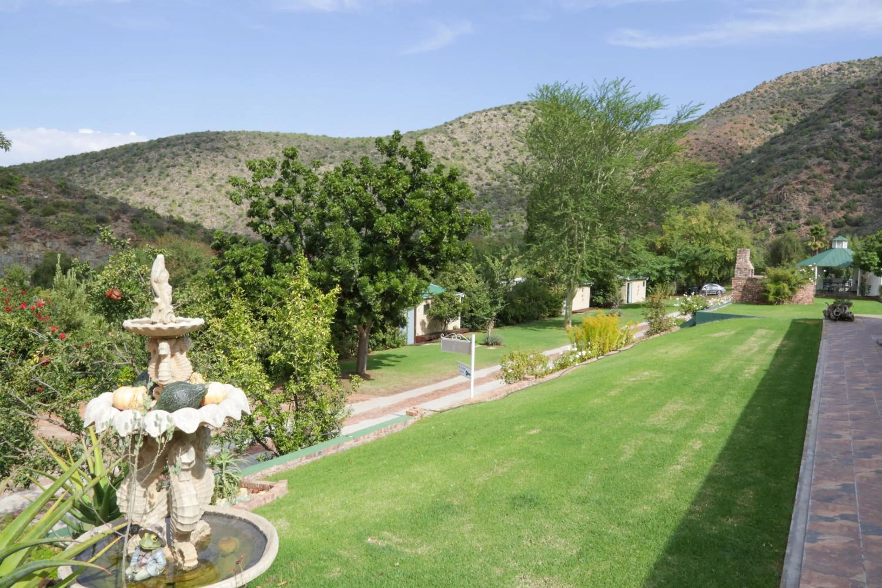 Garden in De Oude Meul Country Lodge & Restaurant