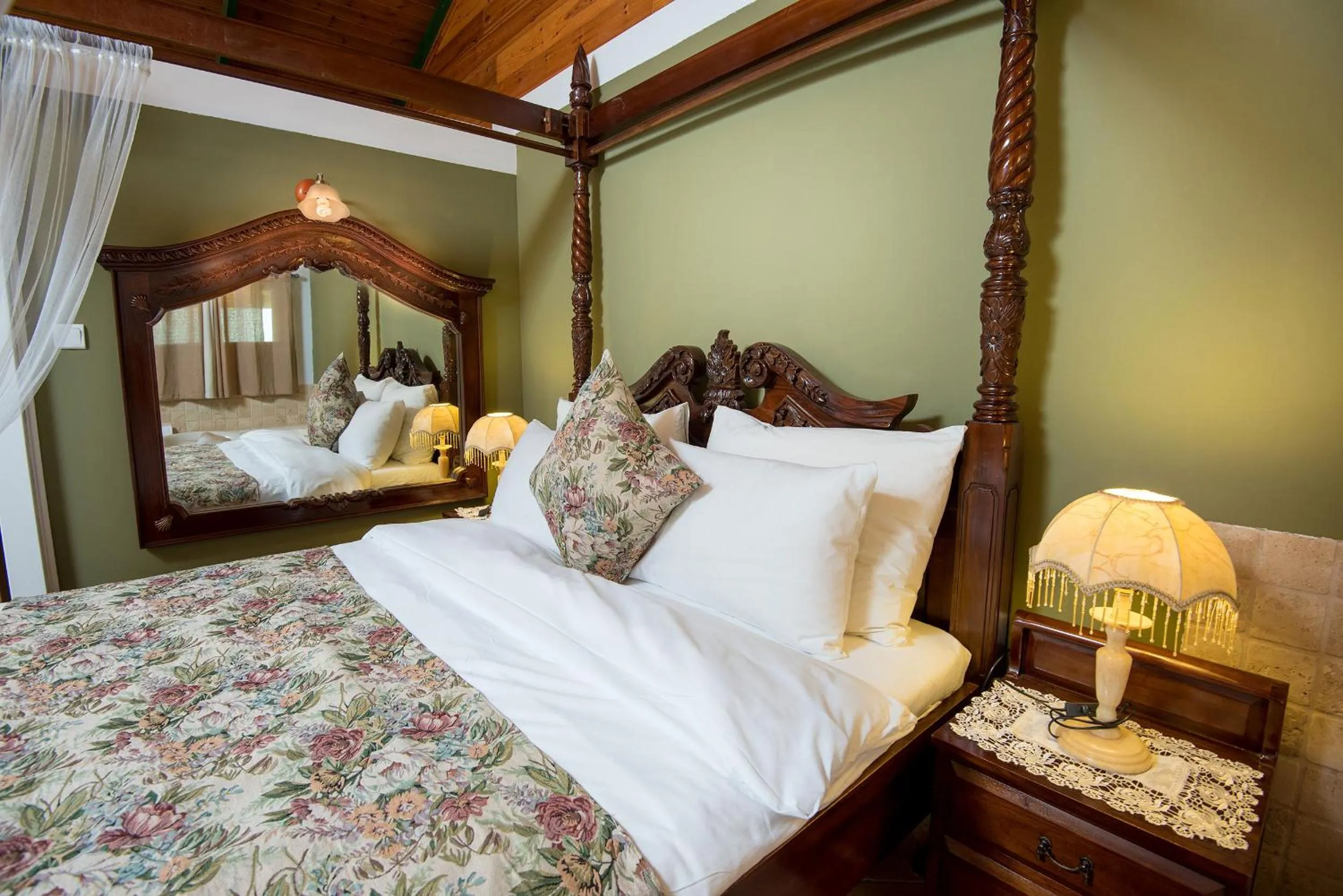 Bed in Out of Africa Resort