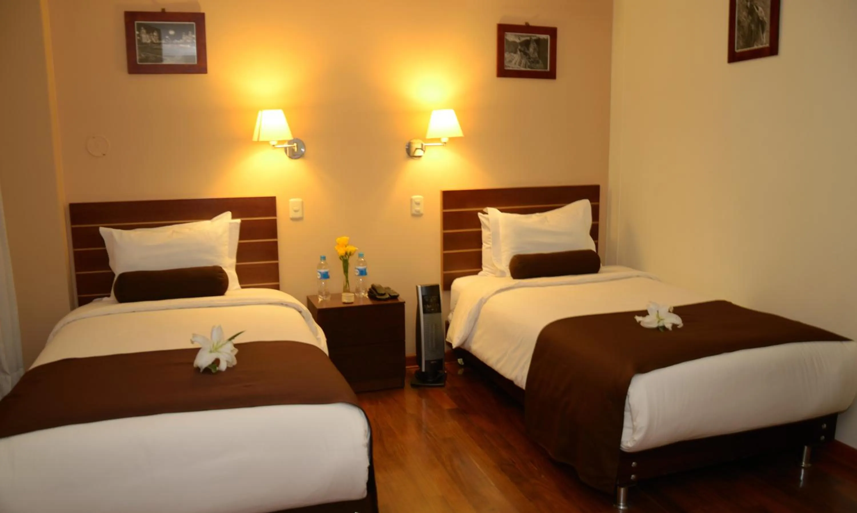 Bed in Kapac Inn Hotel