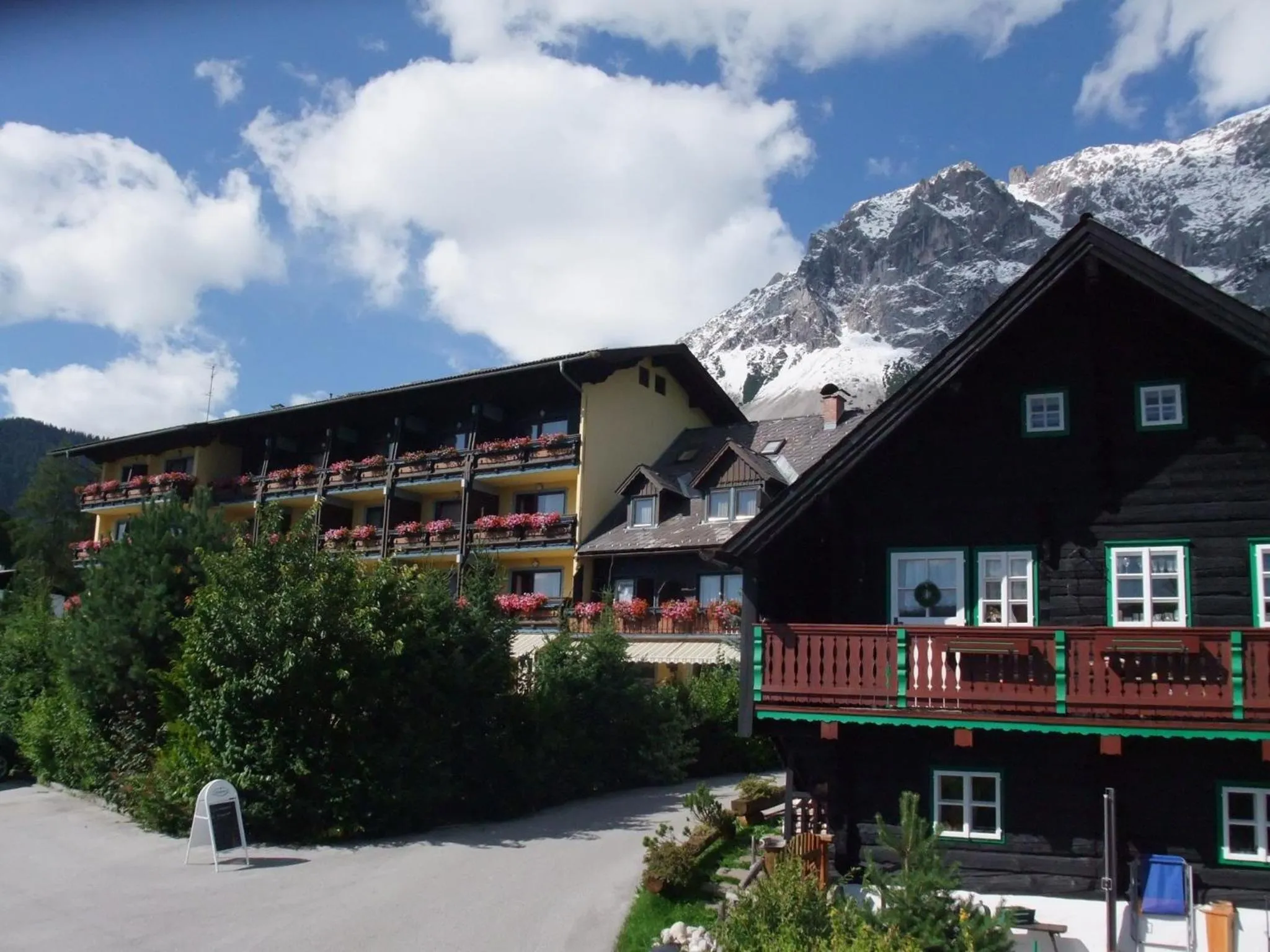 Facade/entrance in Ferienhotel Knollhof
