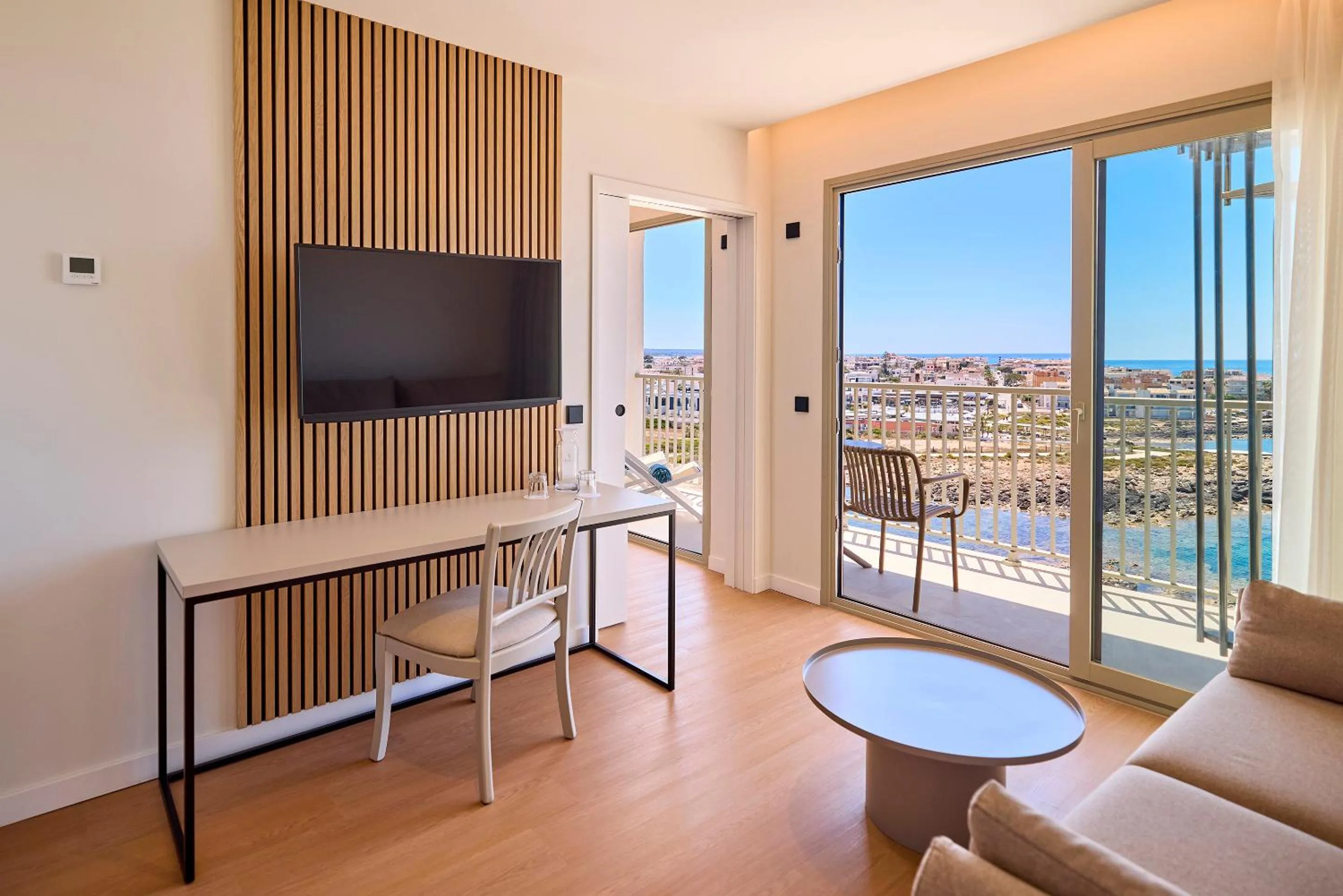 View (from property/room) in Universal Hotel Romantica