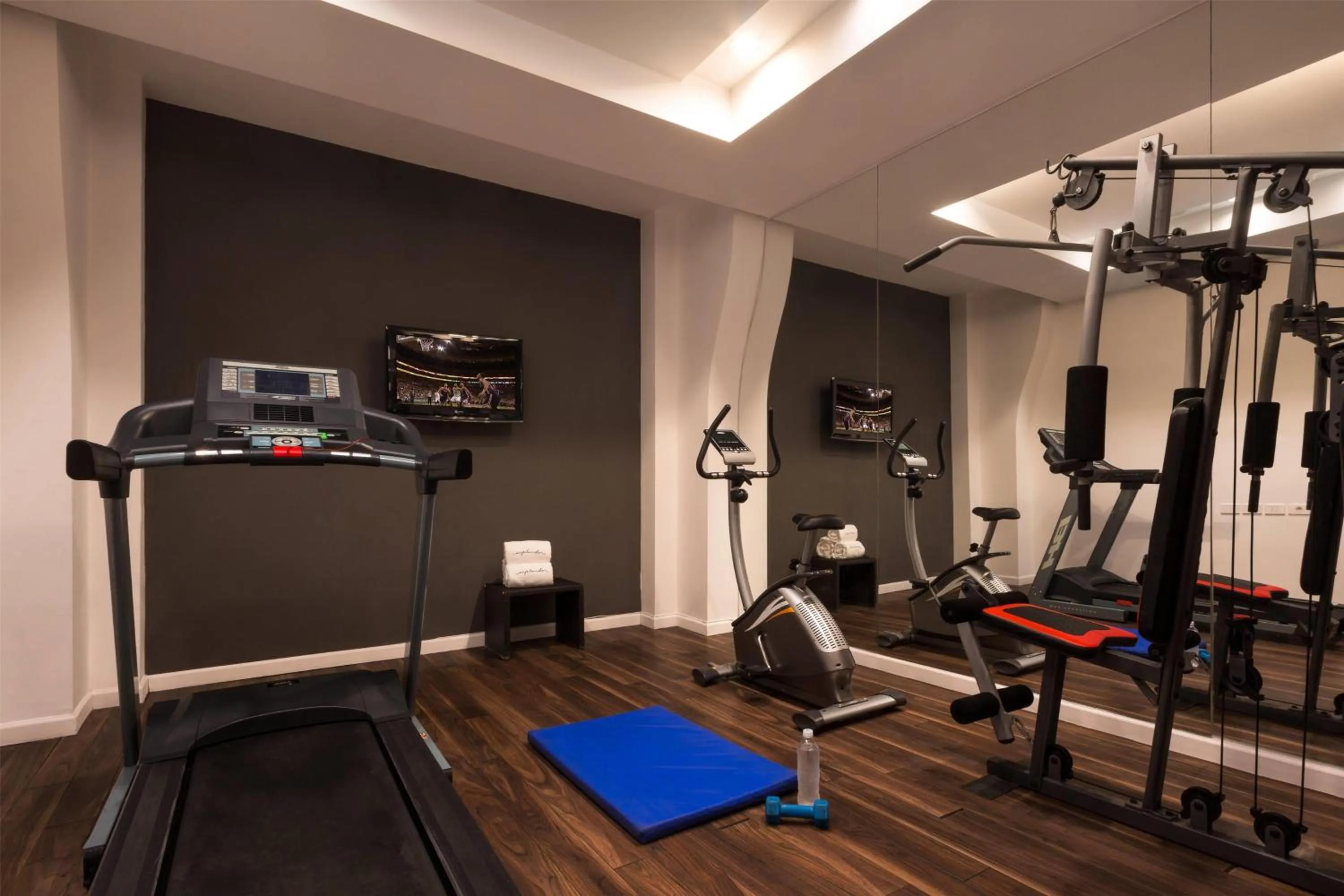 Photo of the whole room in Esplendor by Wyndham Montevideo Cervantes