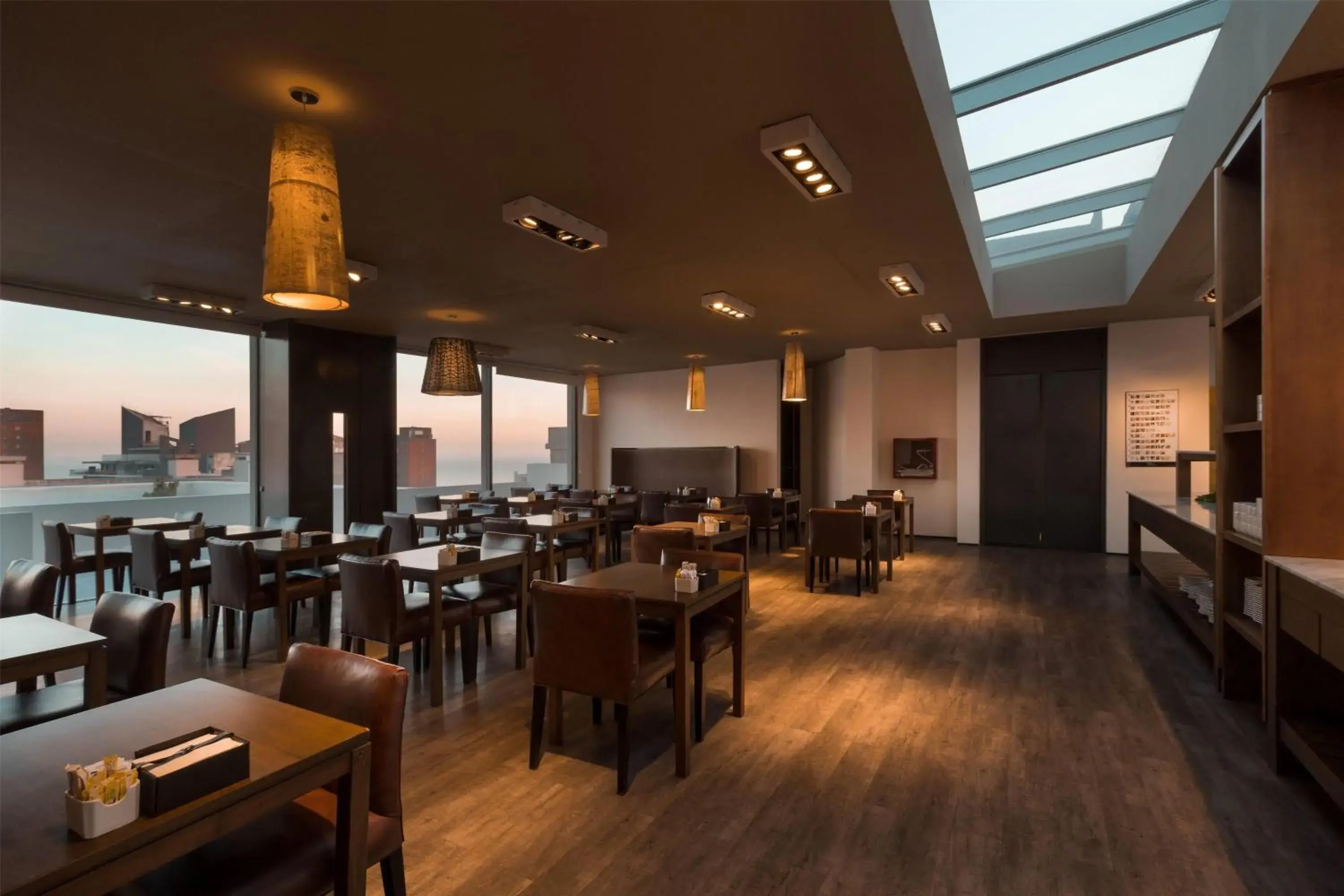 Restaurant/places to eat in Esplendor by Wyndham Montevideo Cervantes Restaurant/places to eat in Esplendor by Wyndham Montevideo Cervantes