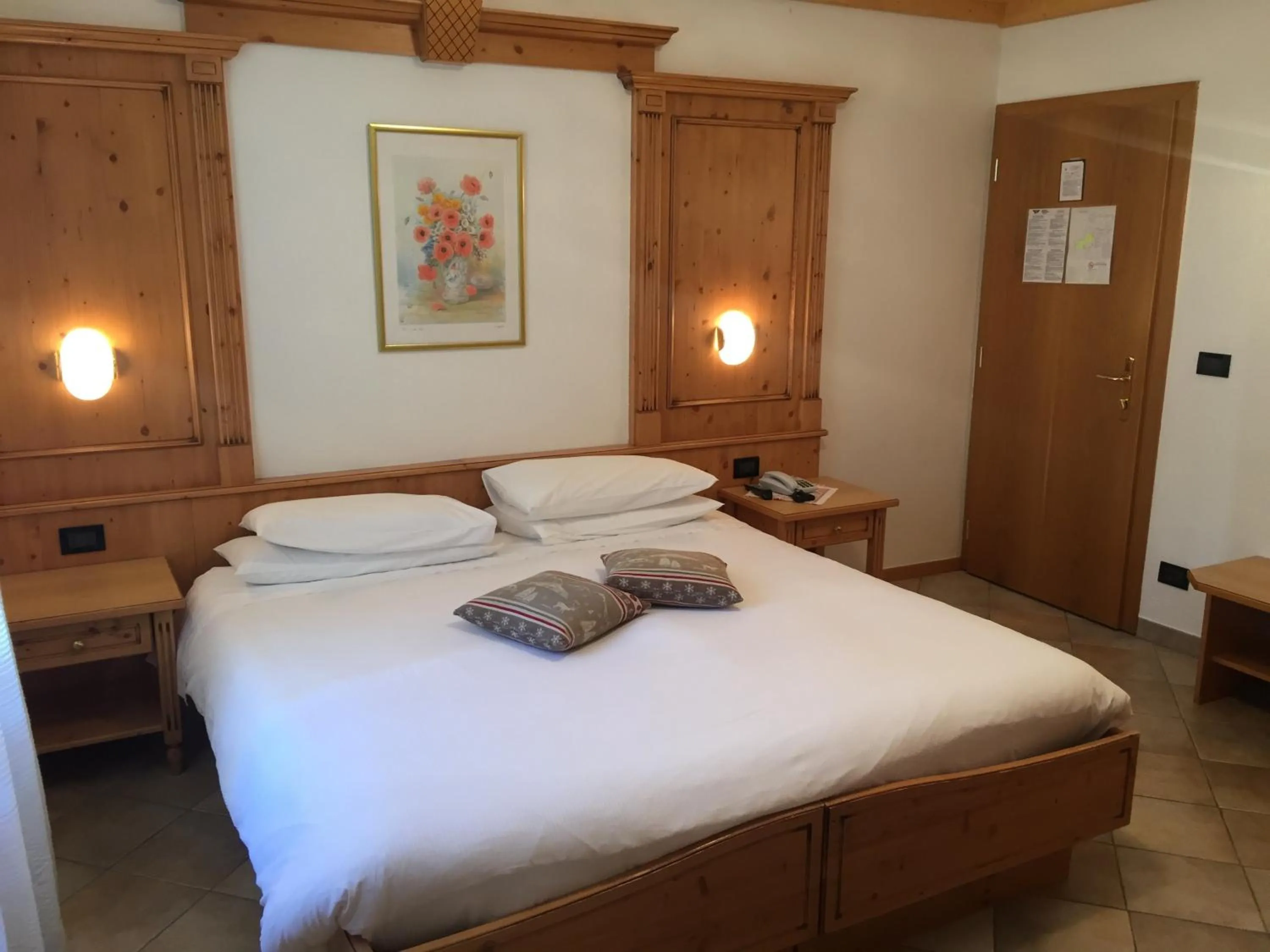 Photo of the whole room, Bed in Hotel Centrale