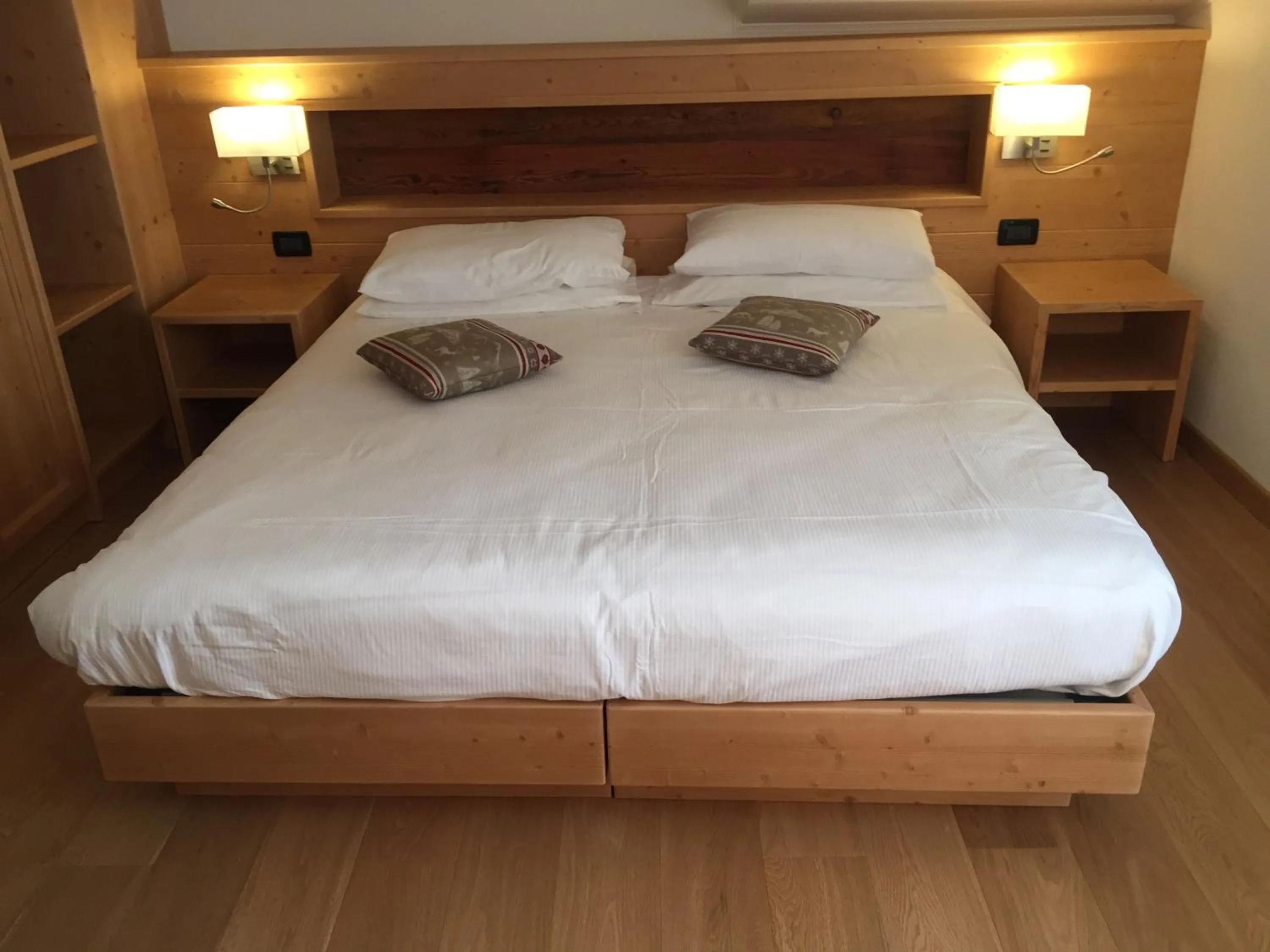 Photo of the whole room, Bed in Hotel Centrale