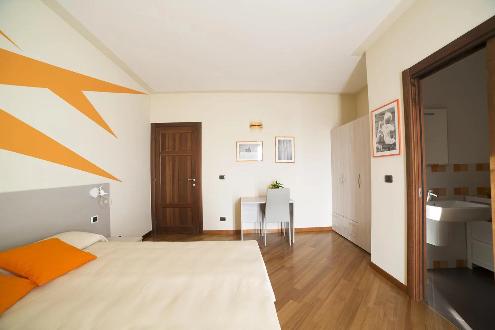 Photo of the whole room in B&B La Frola