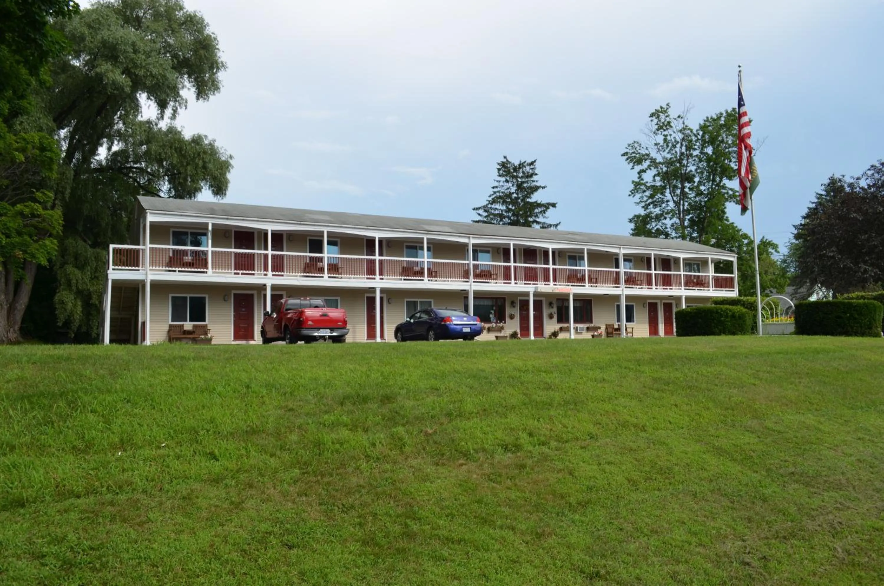 Facade/entrance in Cozy Corner Motel