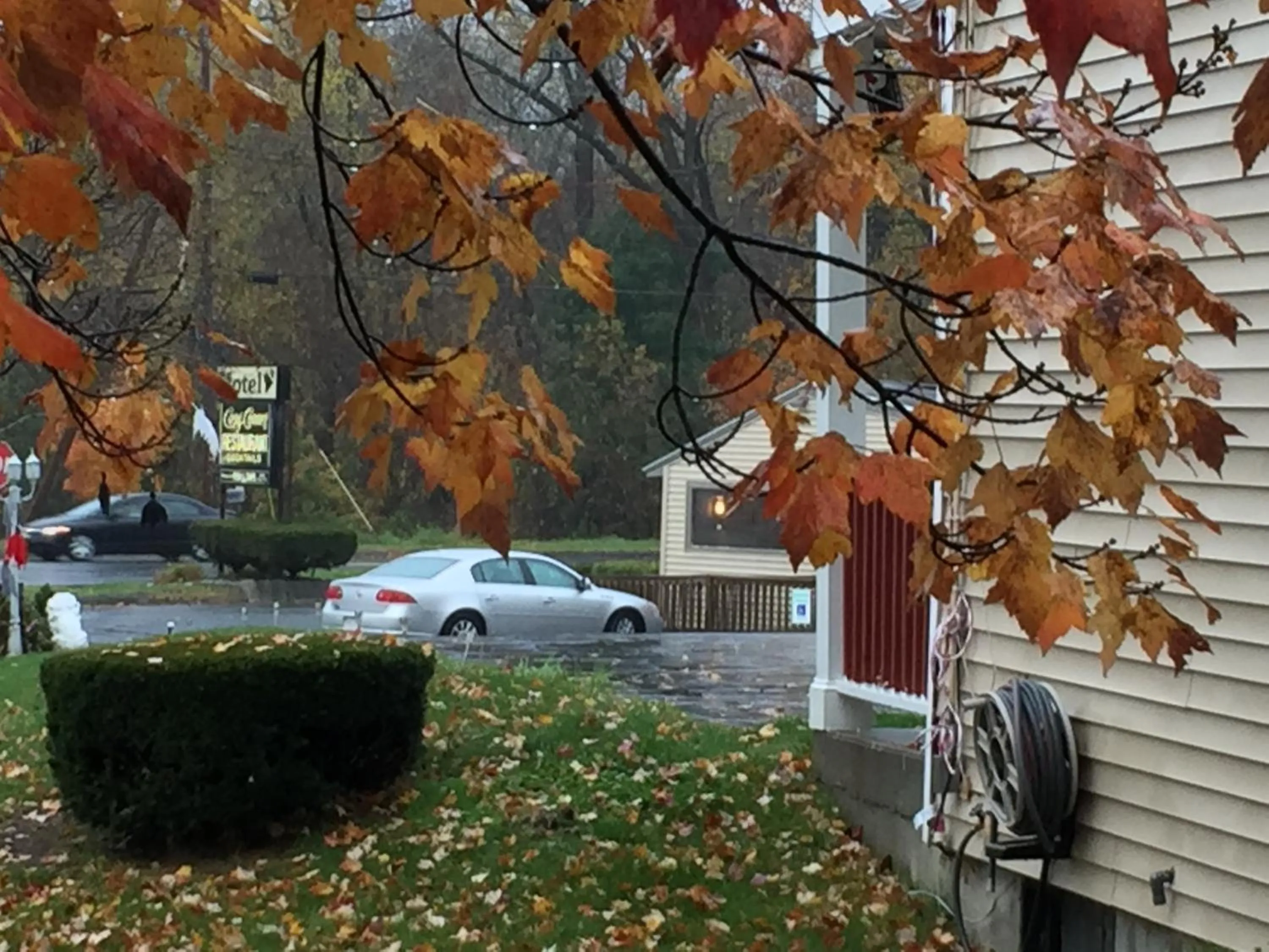 Day in Cozy Corner Motel