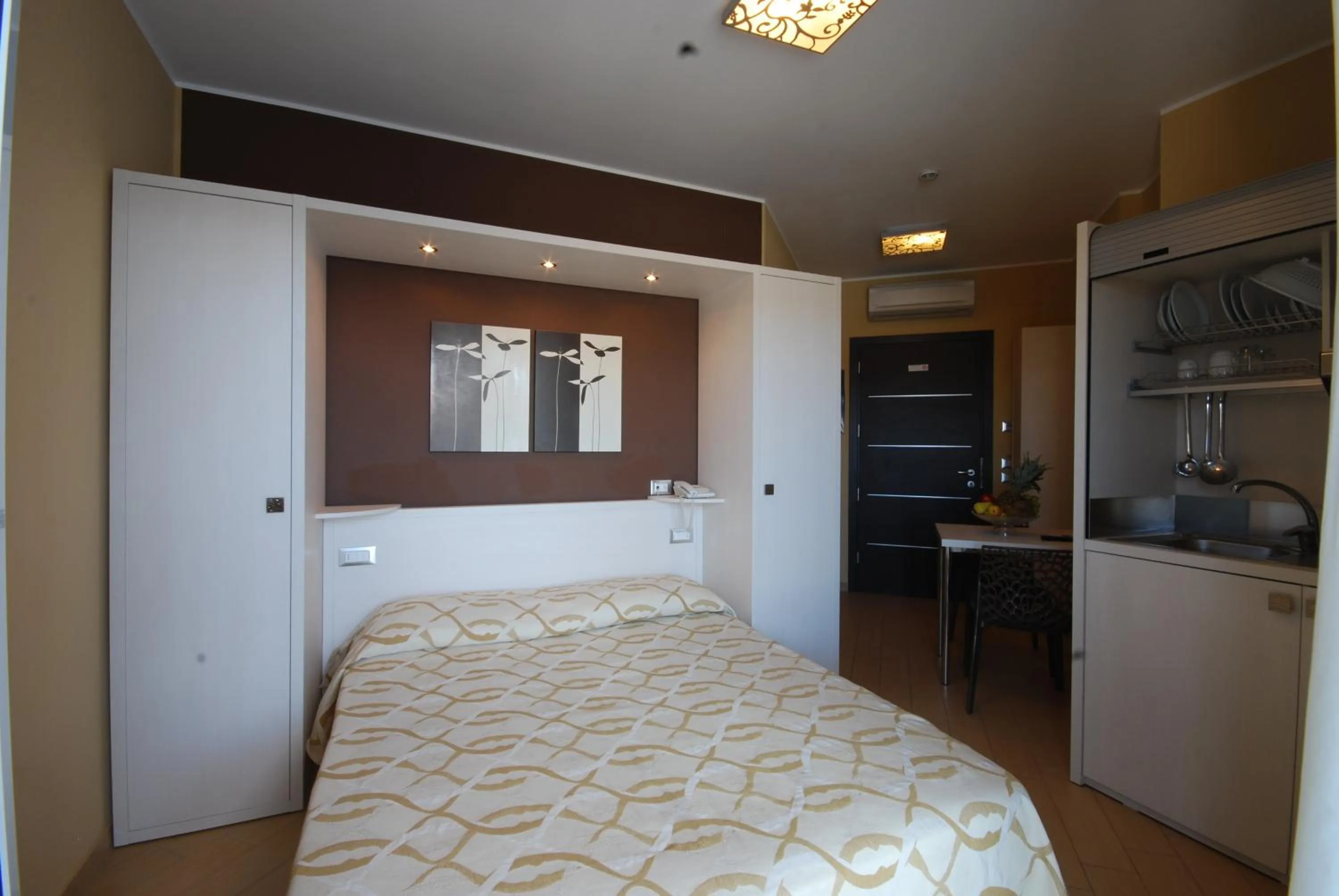 Decorative detail, Bed in Kiara Residence