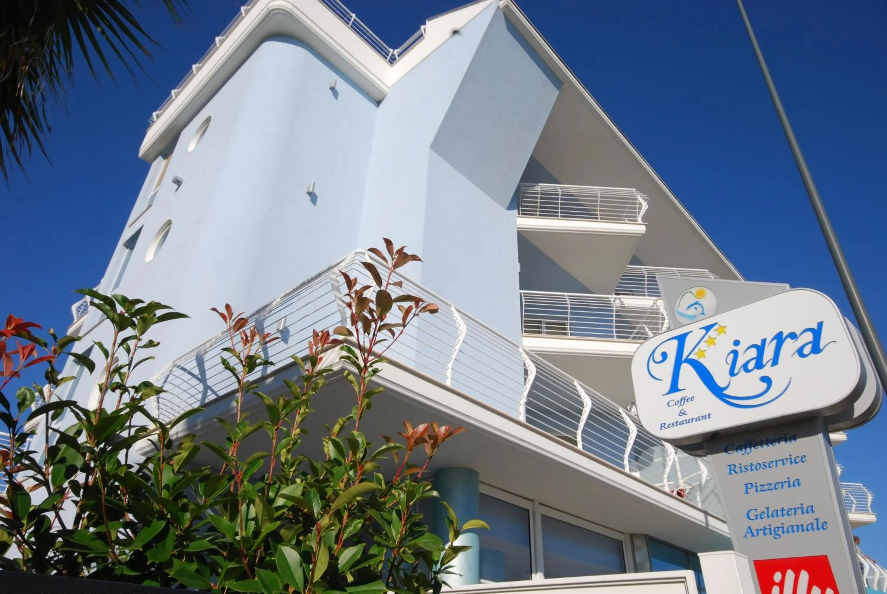 Facade/entrance in Kiara Residence