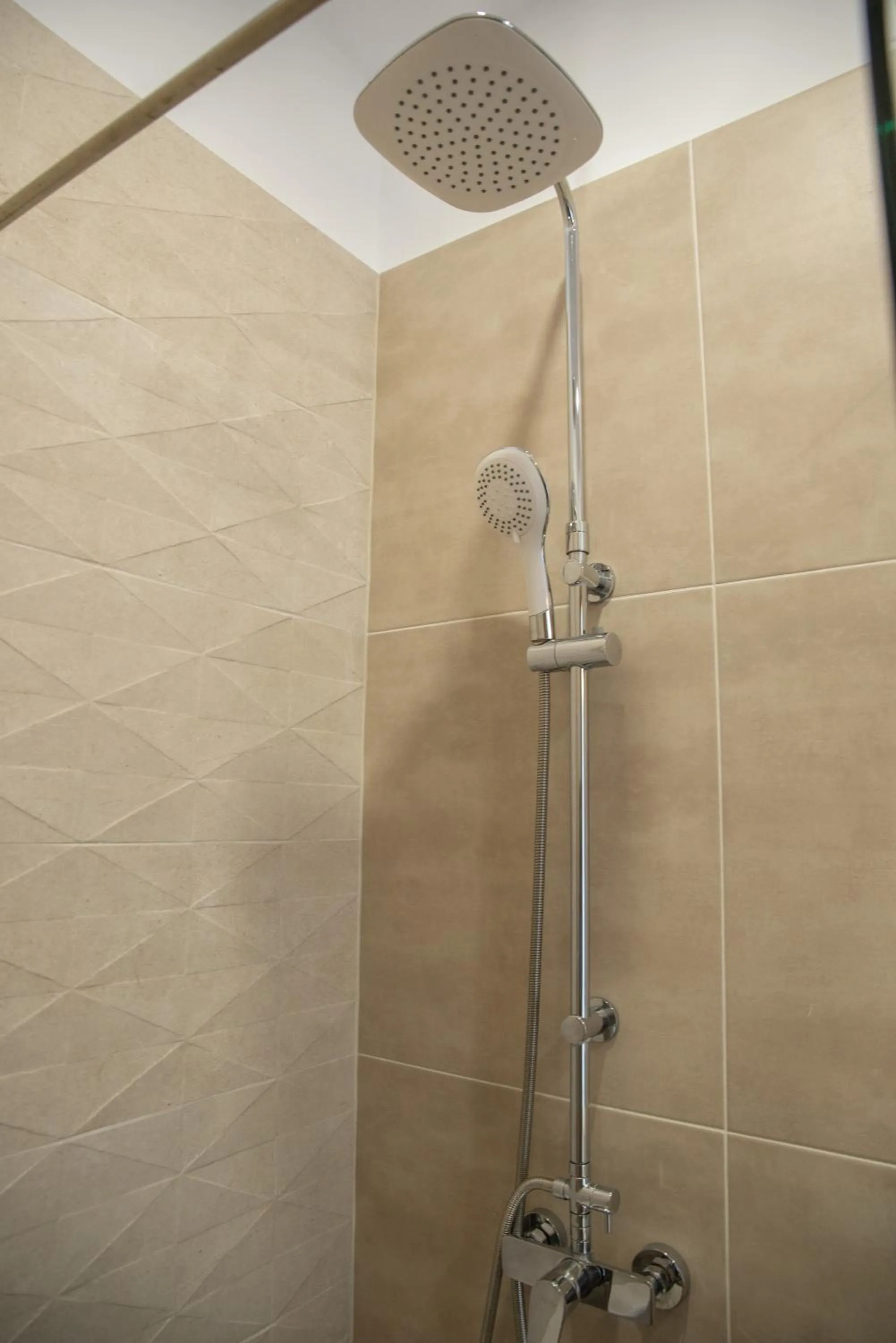 Shower in Hotel Cleopatra