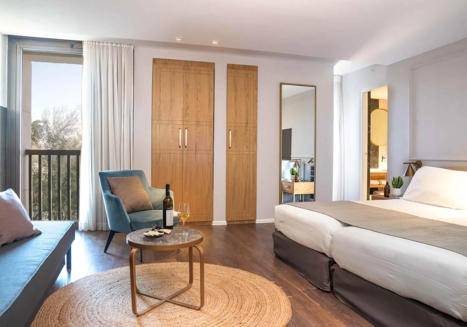 Bedroom, Bed in Cassia Hotel Jerusalem