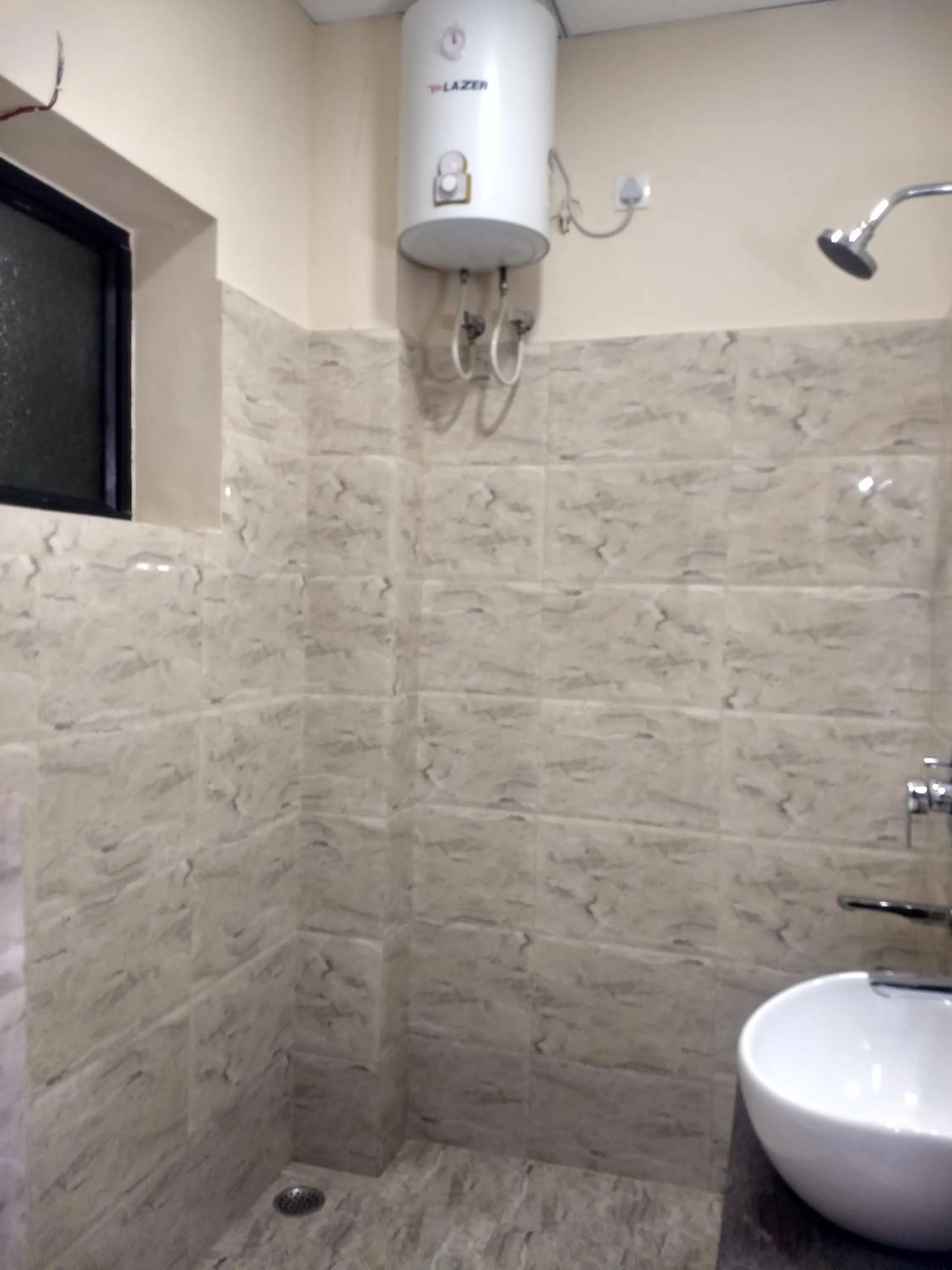 Bathroom in Hotel Reyansh