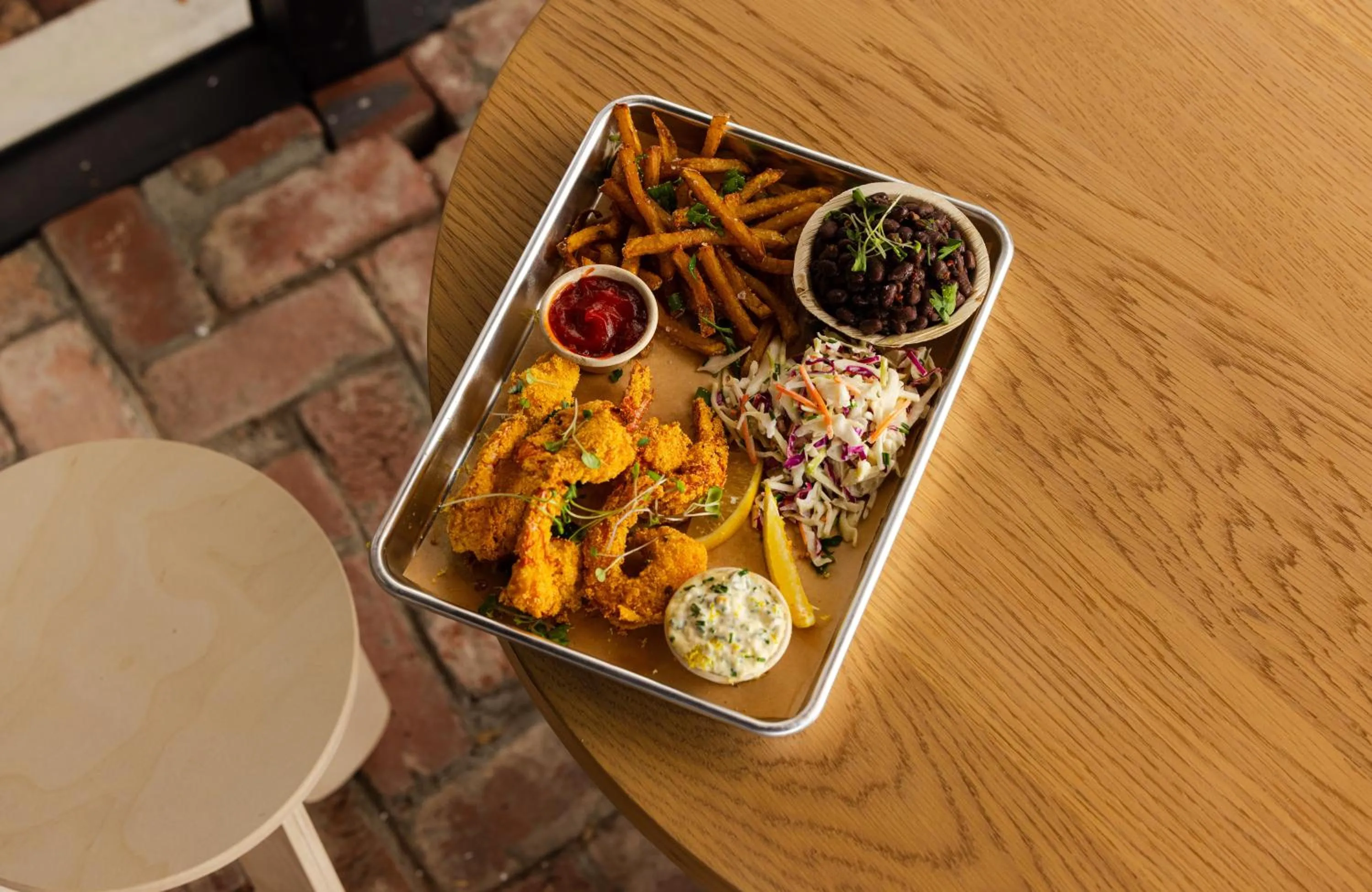 Restaurant/places to eat in Eastwind