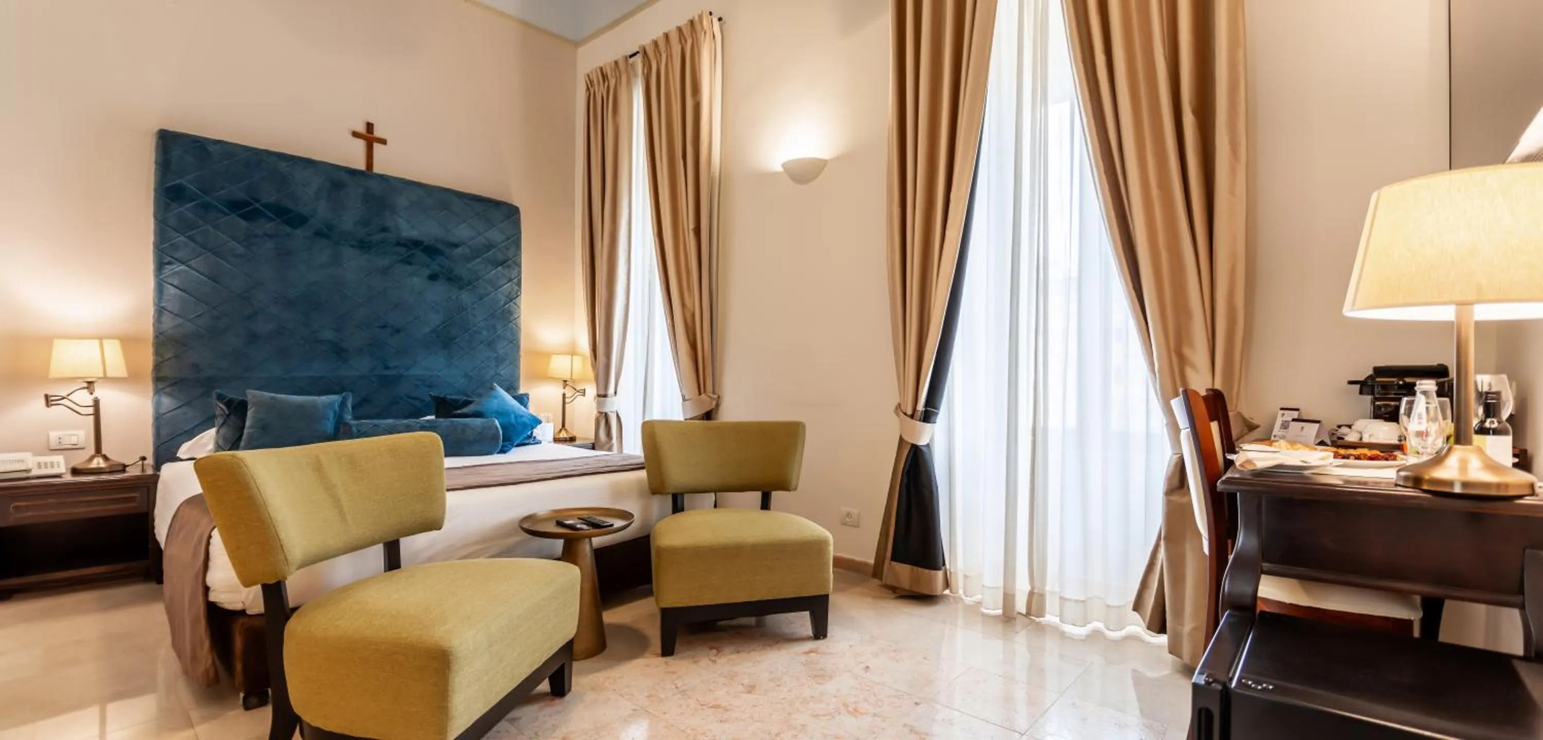 Bed in Notre Dame of Jerusalem Center