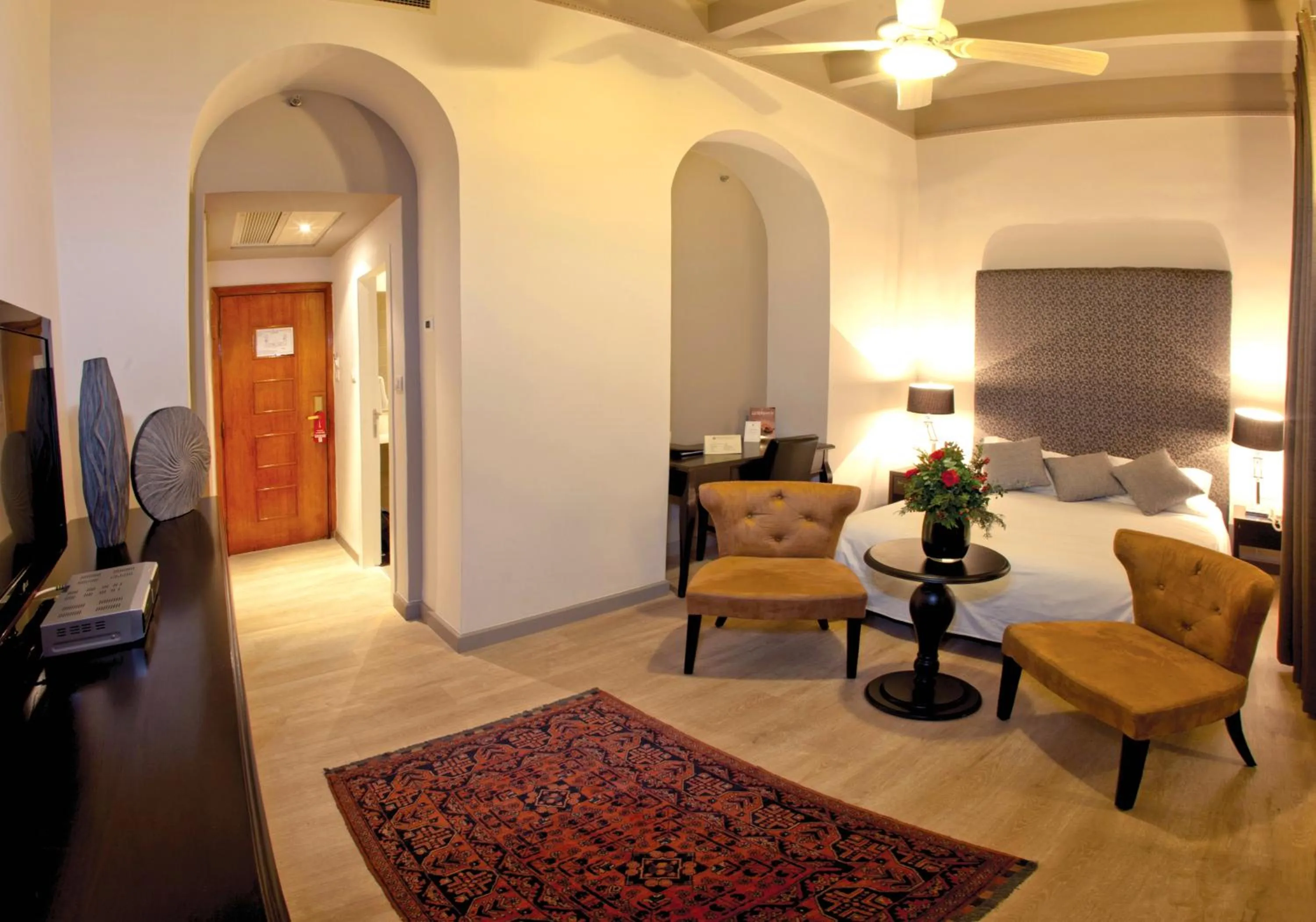 Junior Suite in Notre Dame of Jerusalem Center