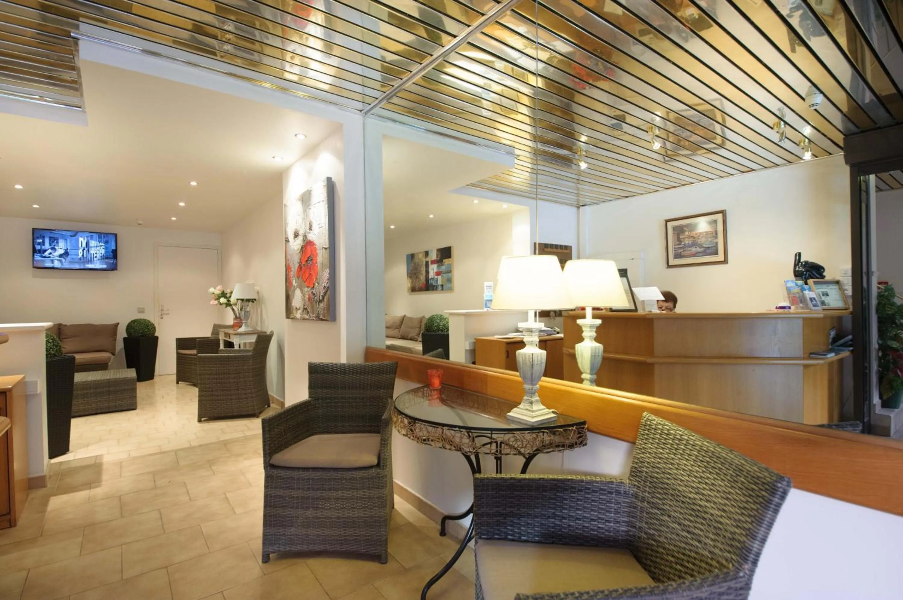 Lobby or reception in Hotel et Résidence Cala di sole