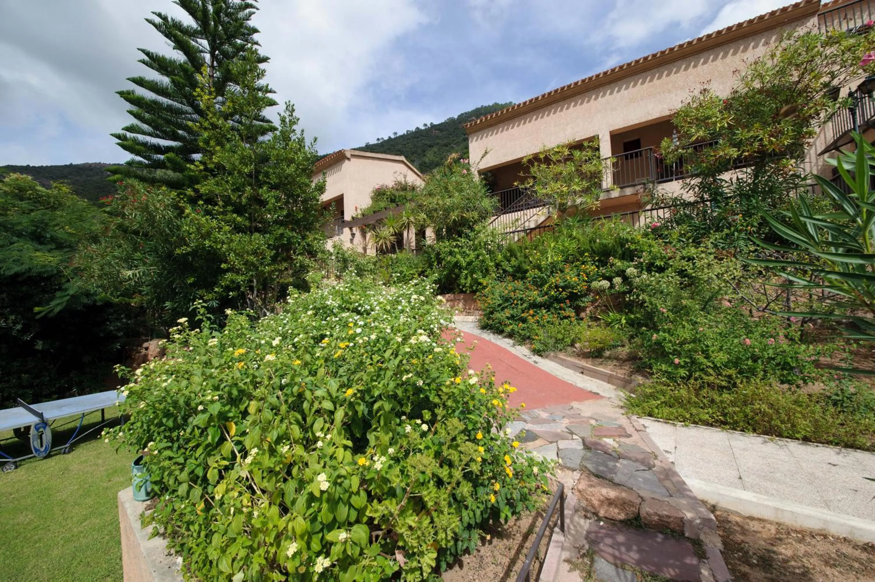 Garden in Hotel et Résidence Cala di sole