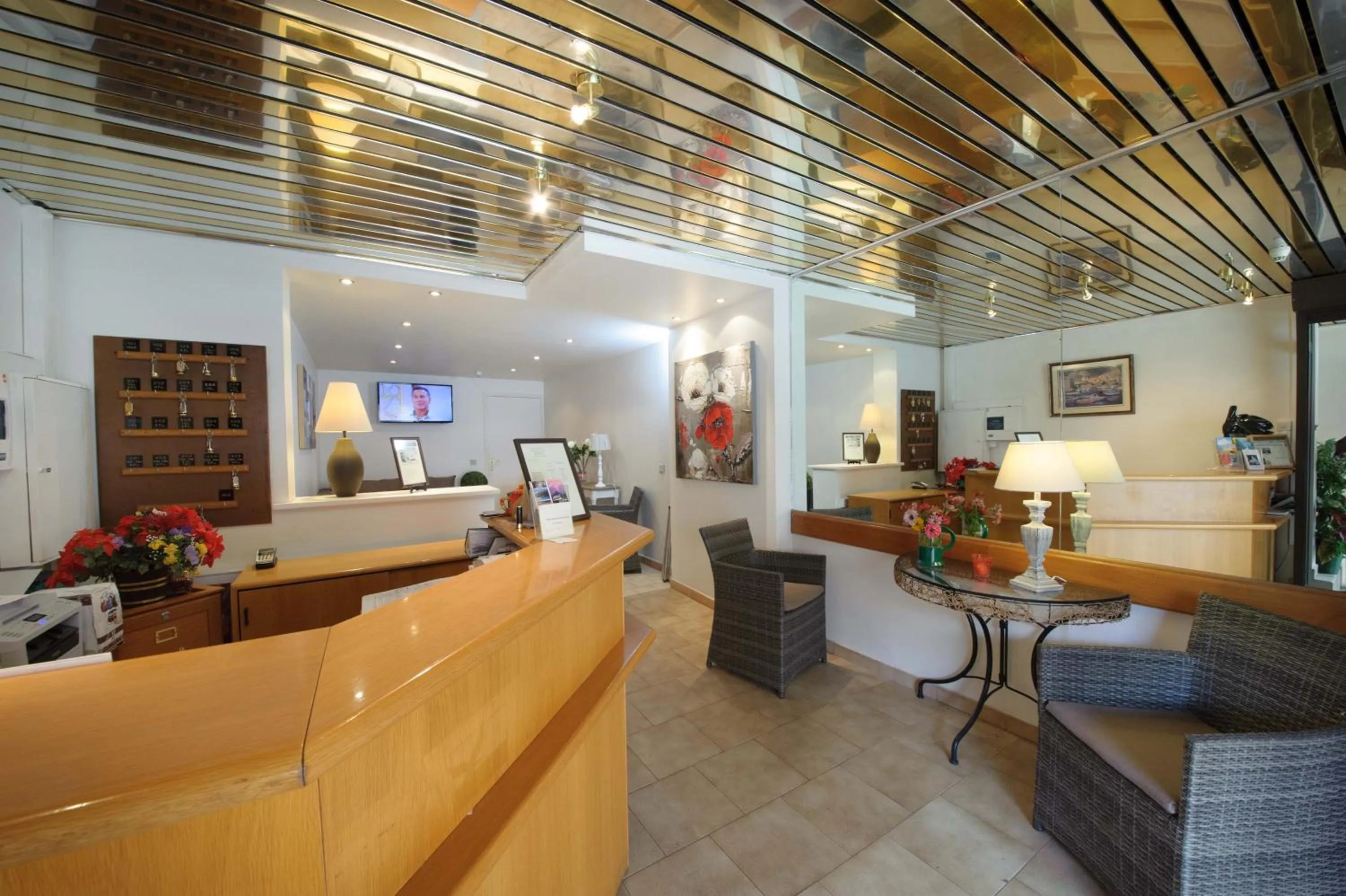 Lobby or reception in Hotel et Résidence Cala di sole