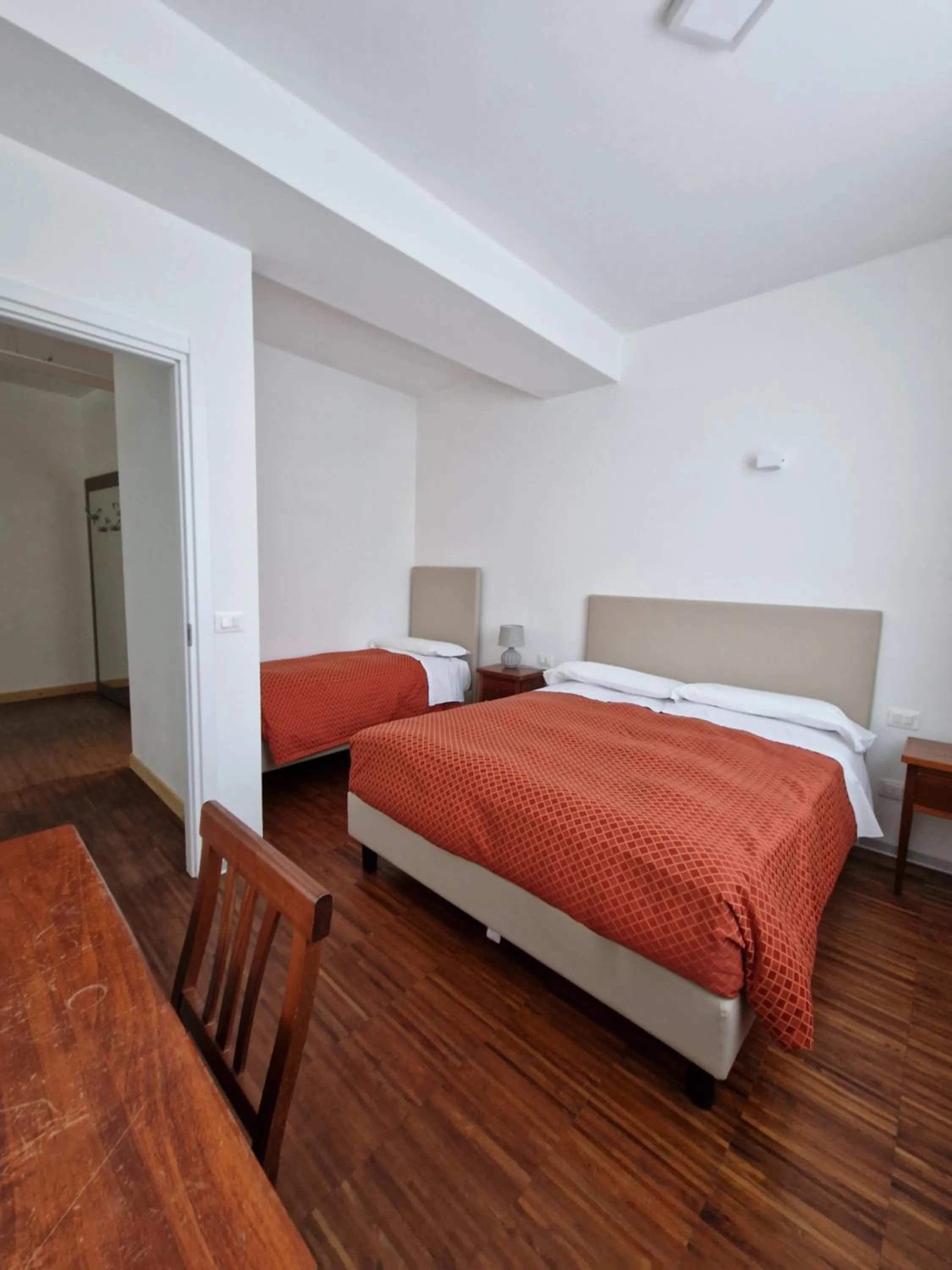Bedroom, Bed in Hotel Raibl e Appartamenti