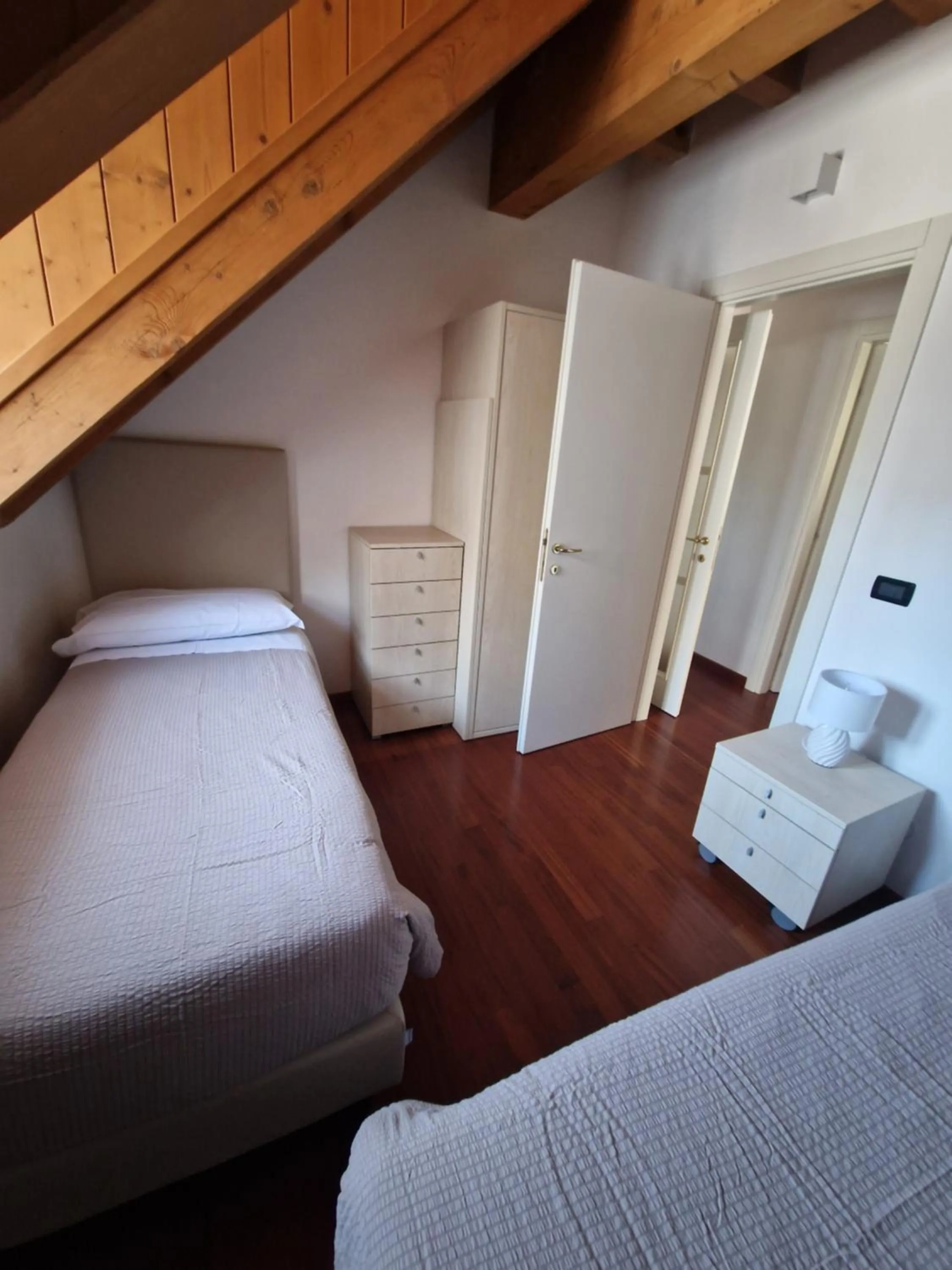 Bedroom, Bed in Hotel Raibl e Appartamenti