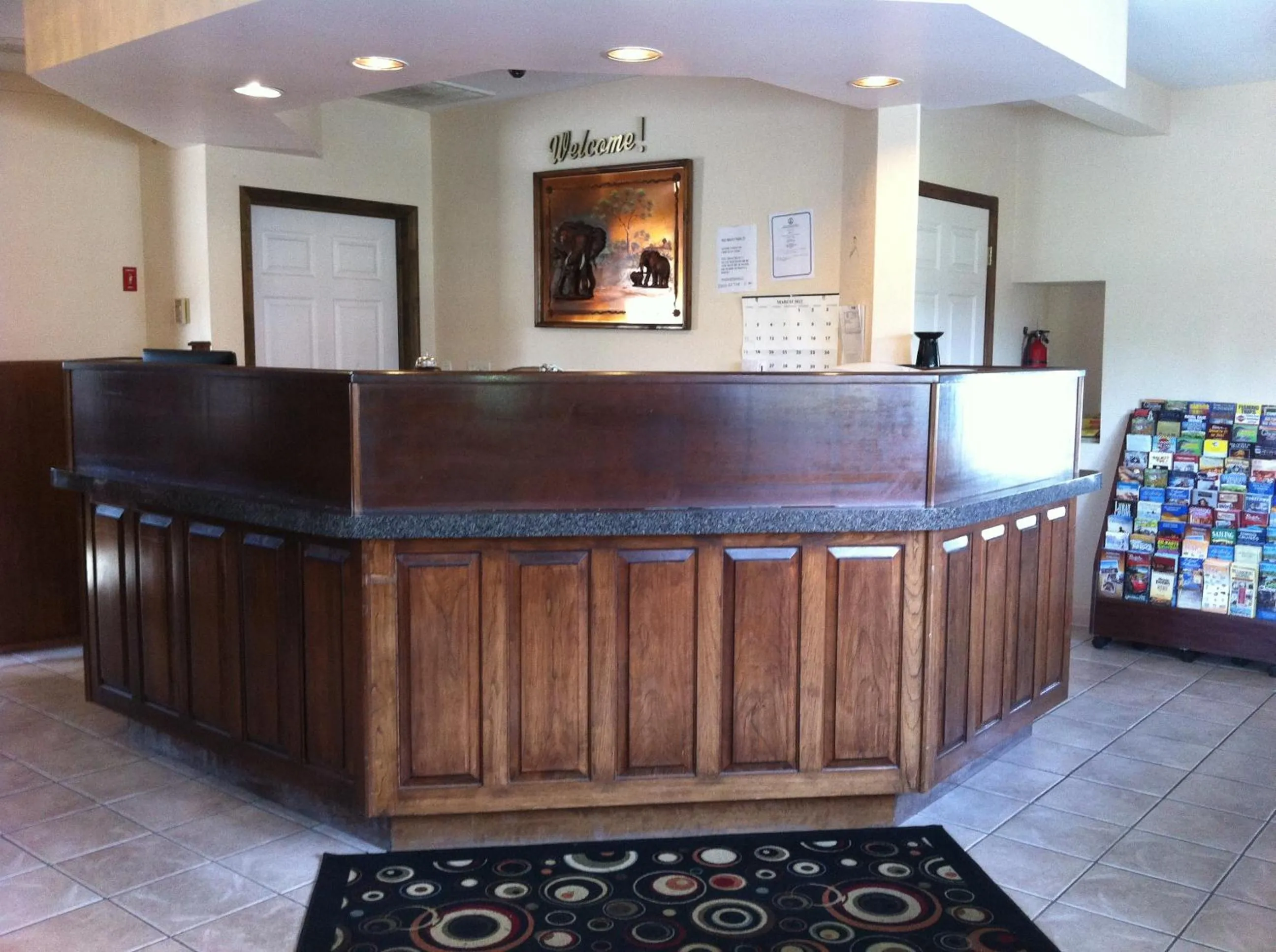 Lobby or reception in Newport News Inn