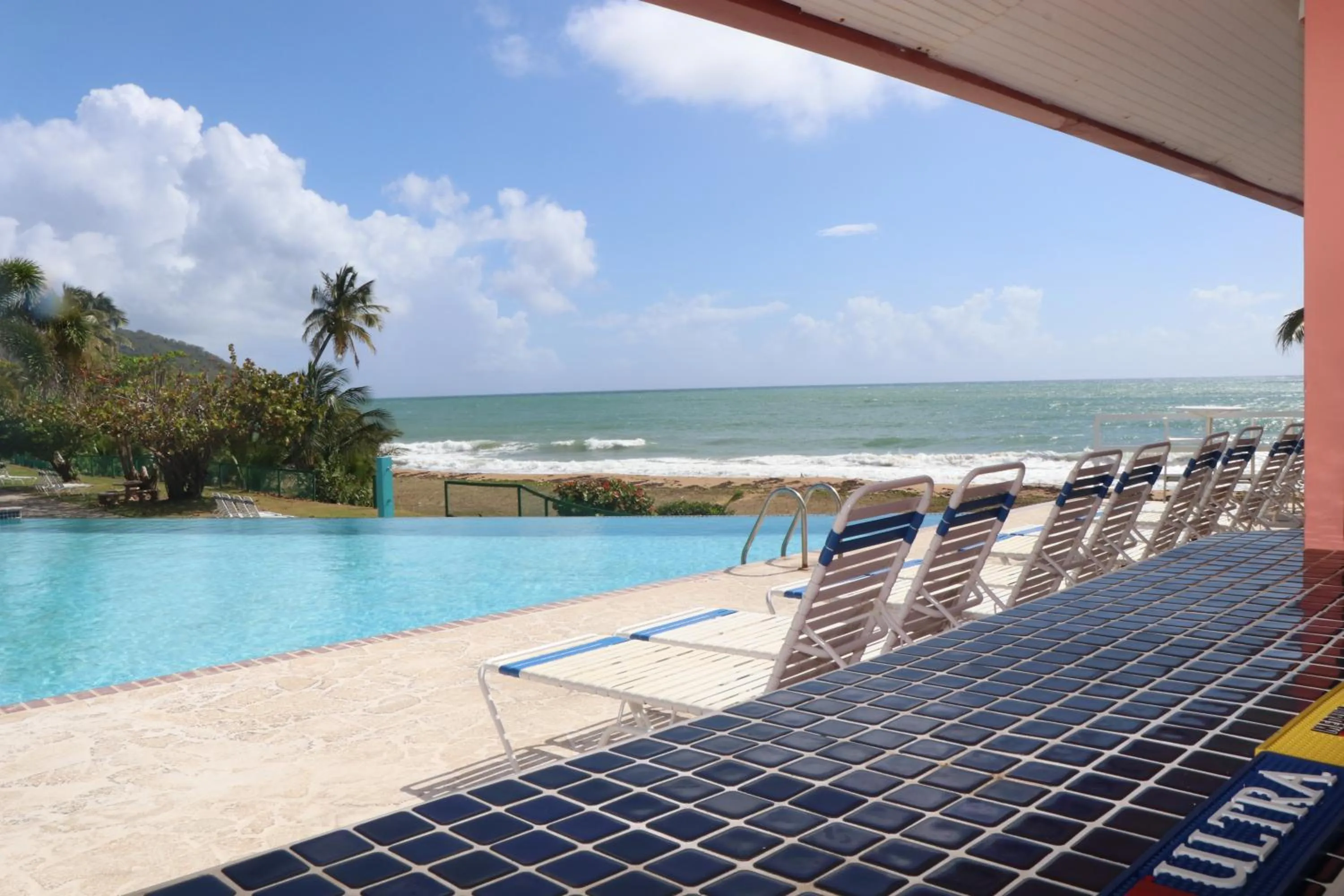 Lounge or bar in Parador Maunacaribe - Maunabo