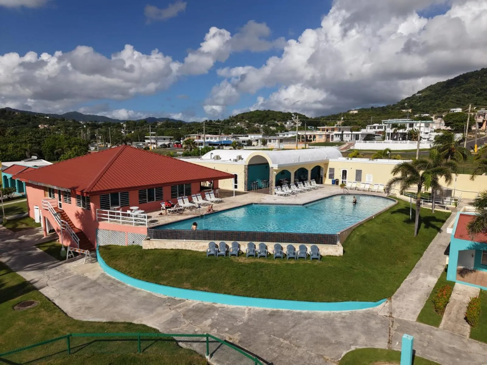 Property building in Parador Maunacaribe - Maunabo