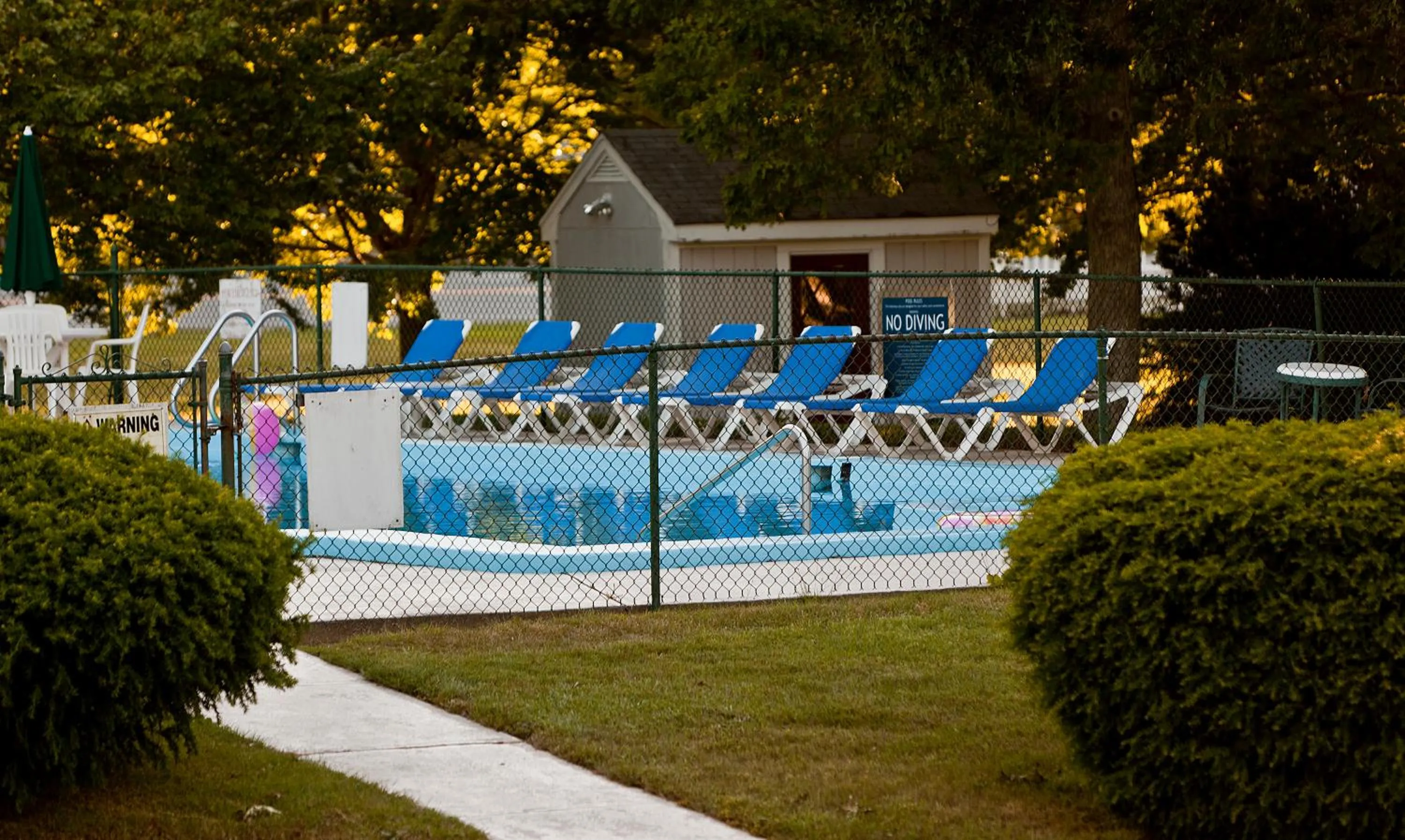 Facade/entrance in Ocean Park Inn Cape Cod