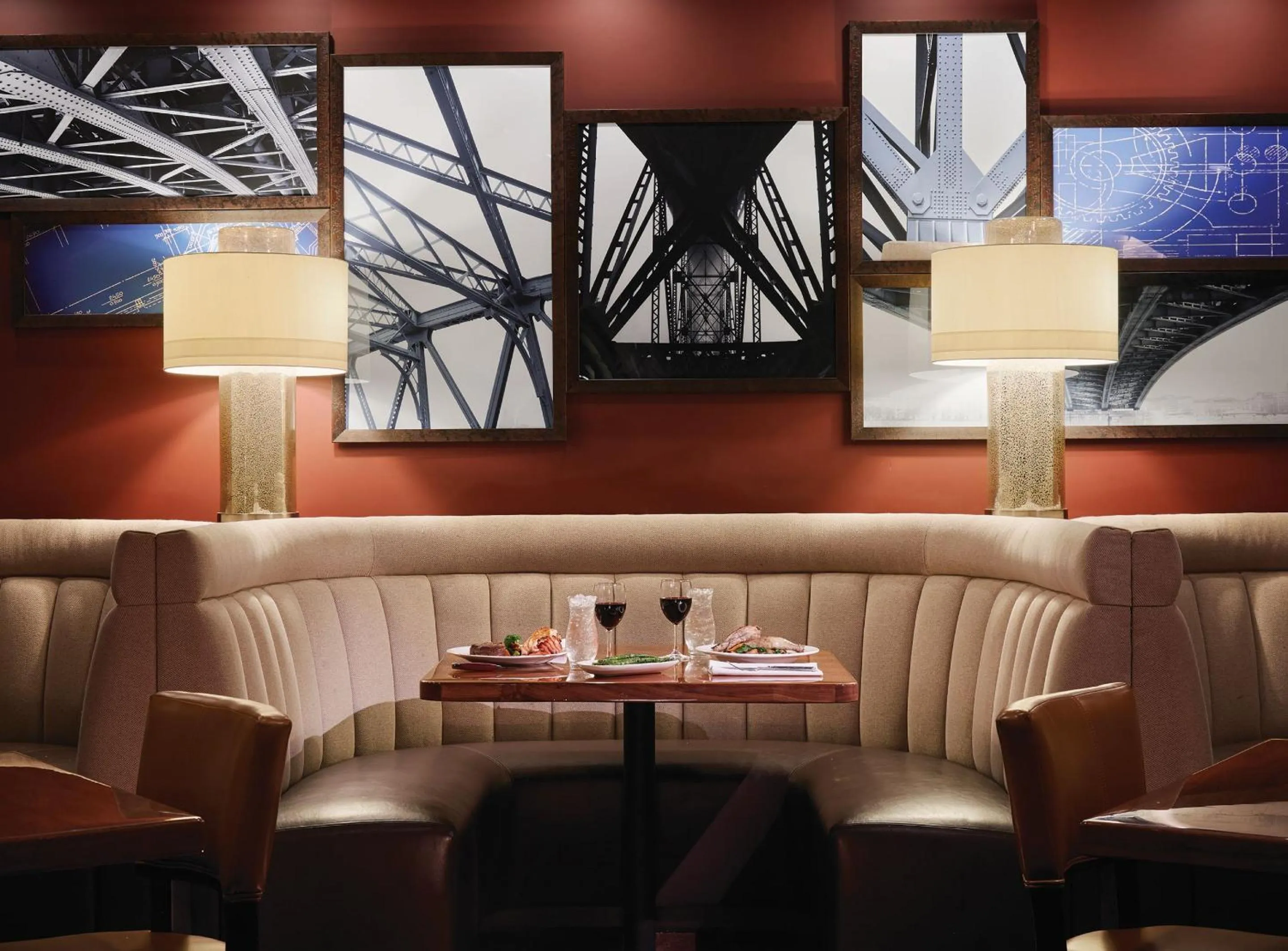 Restaurant/places to eat in Harrah's Metropolis, A Caesars Destination