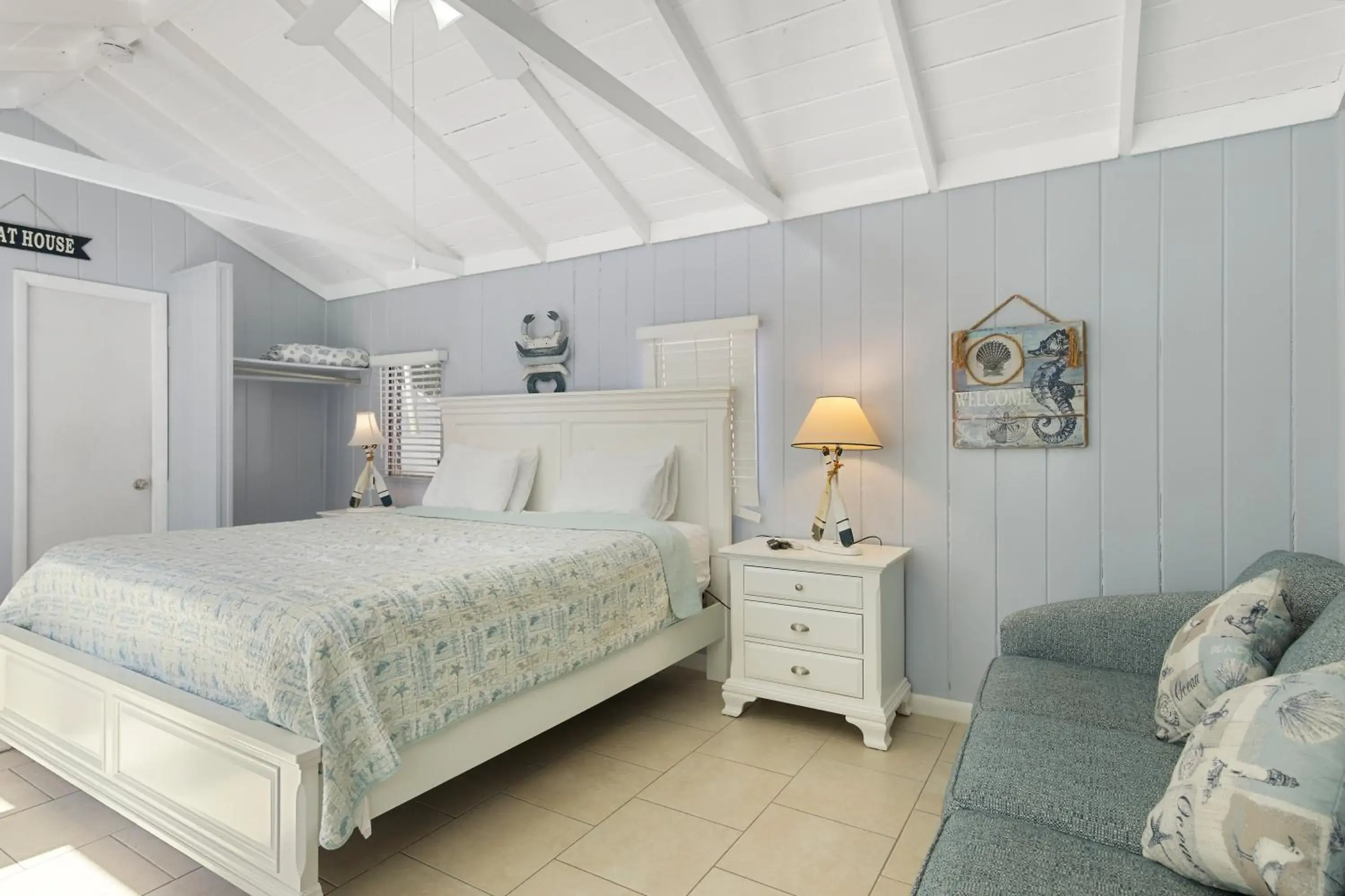 Bed in Tropical Cottages Bed in Tropical Cottages