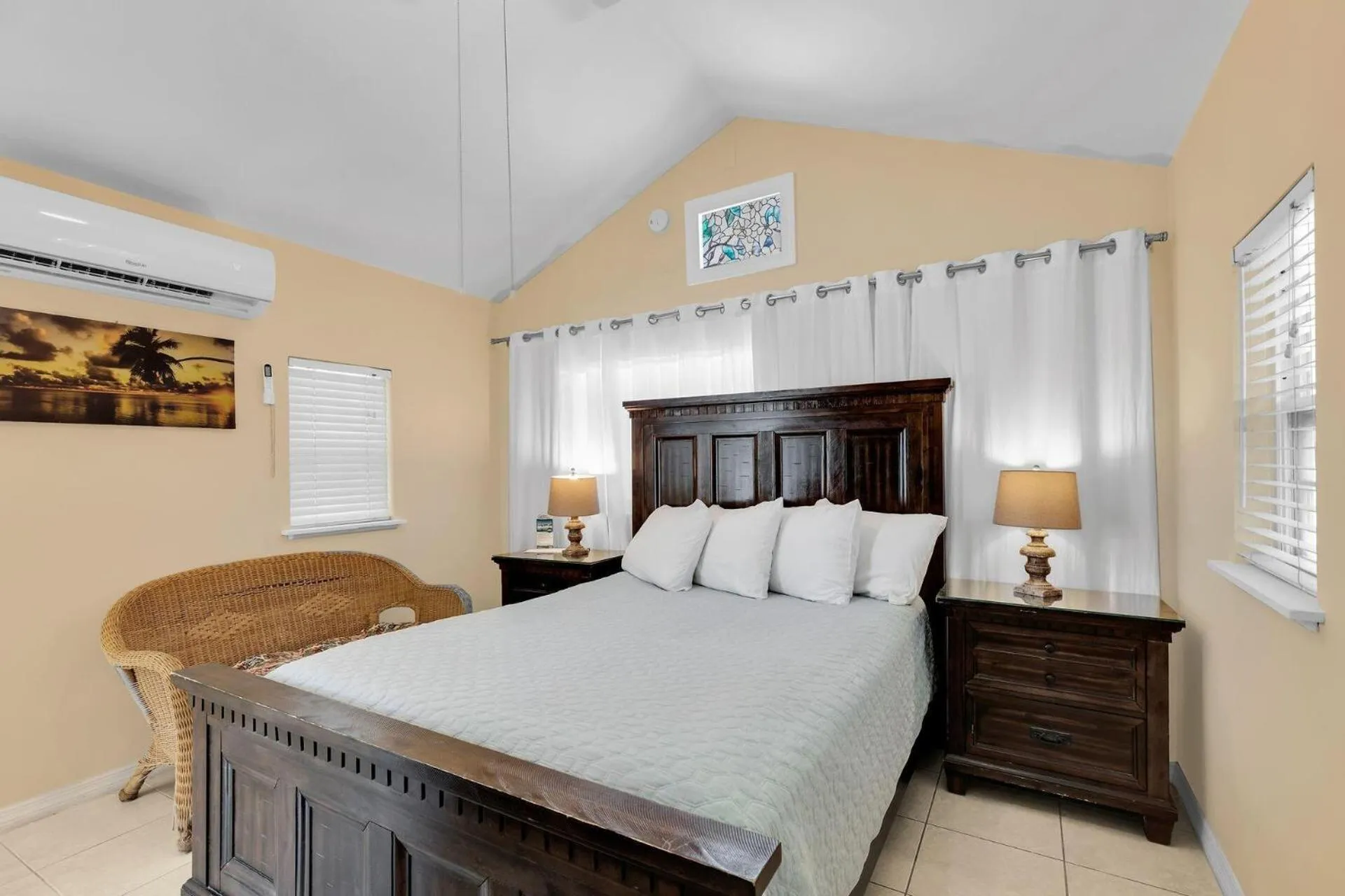 Bed in Tropical Cottages