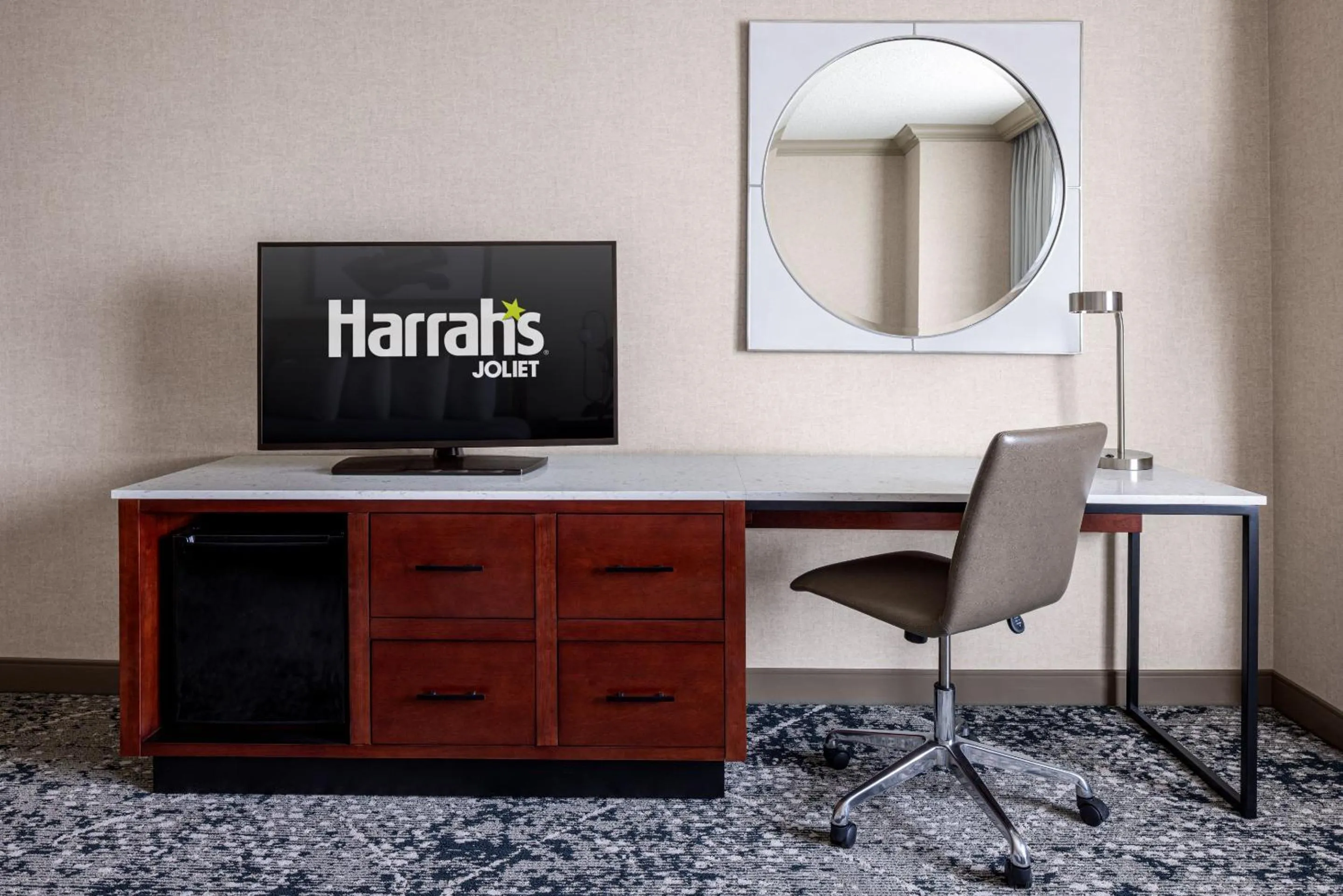 TV and multimedia in Harrah's Joliet, A Caesars Destination